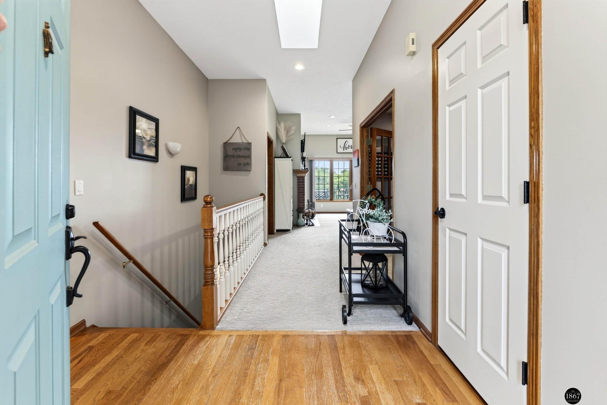 21901 Woodland Hills