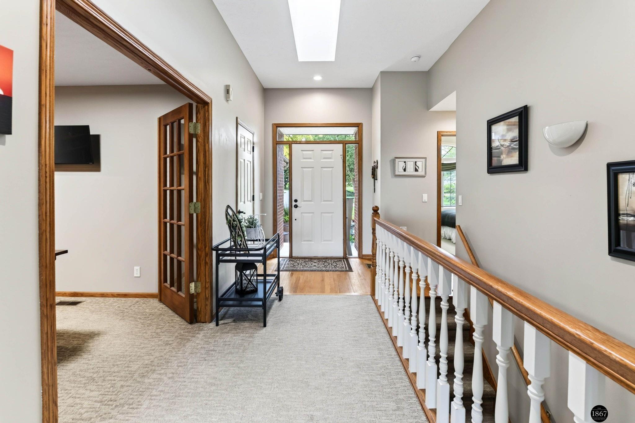 21901 Woodland Hills