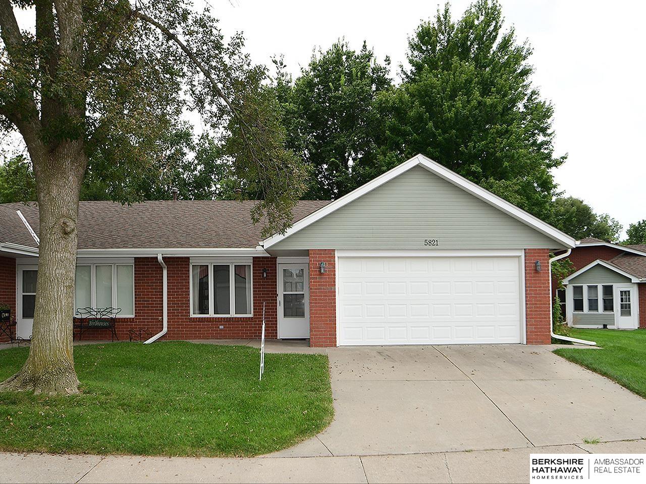 Photo of 5821 Wood Ridge Court #5 Lincoln NE 68506