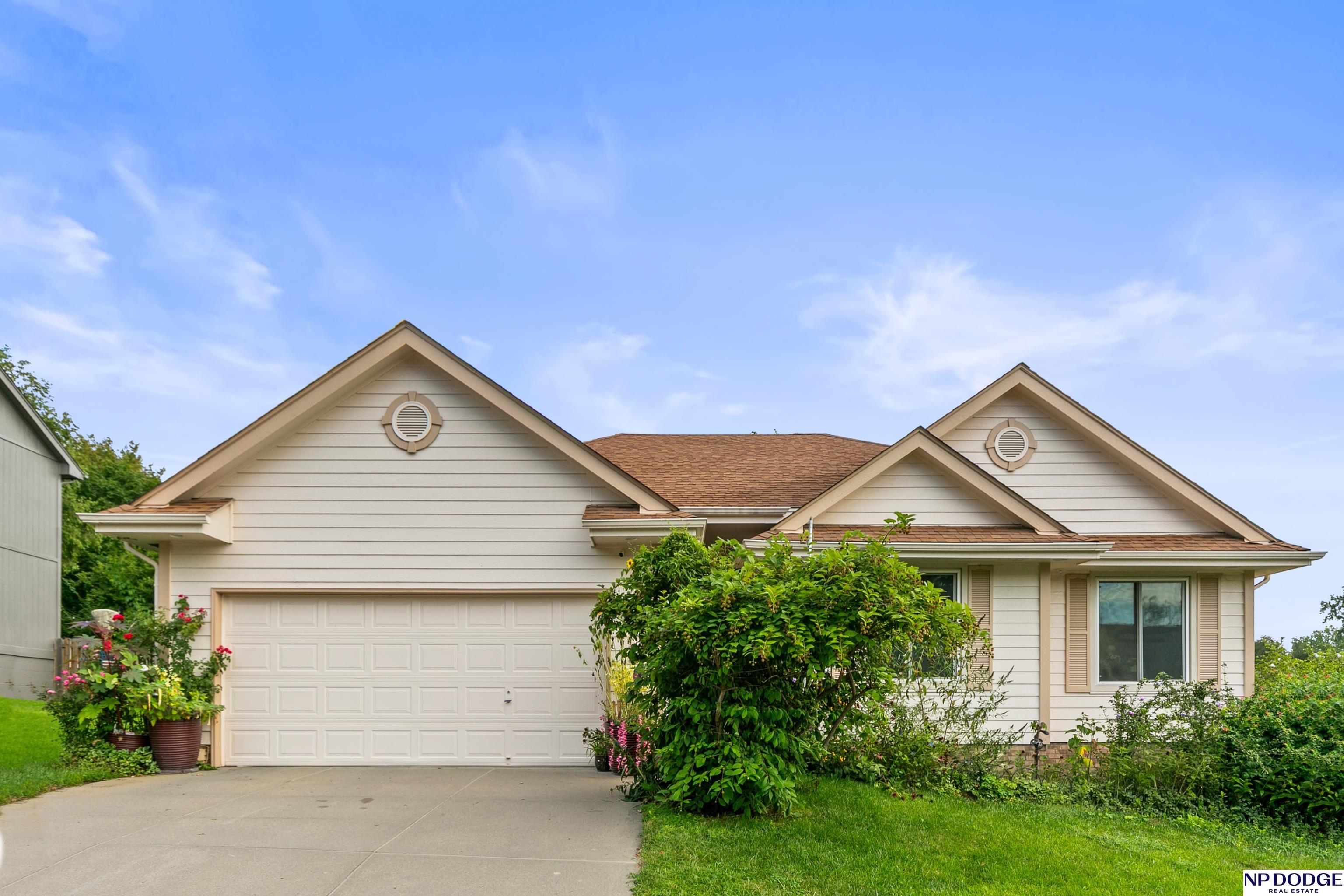 Photo of 15102 Willow Creek Drive Omaha NE 68138