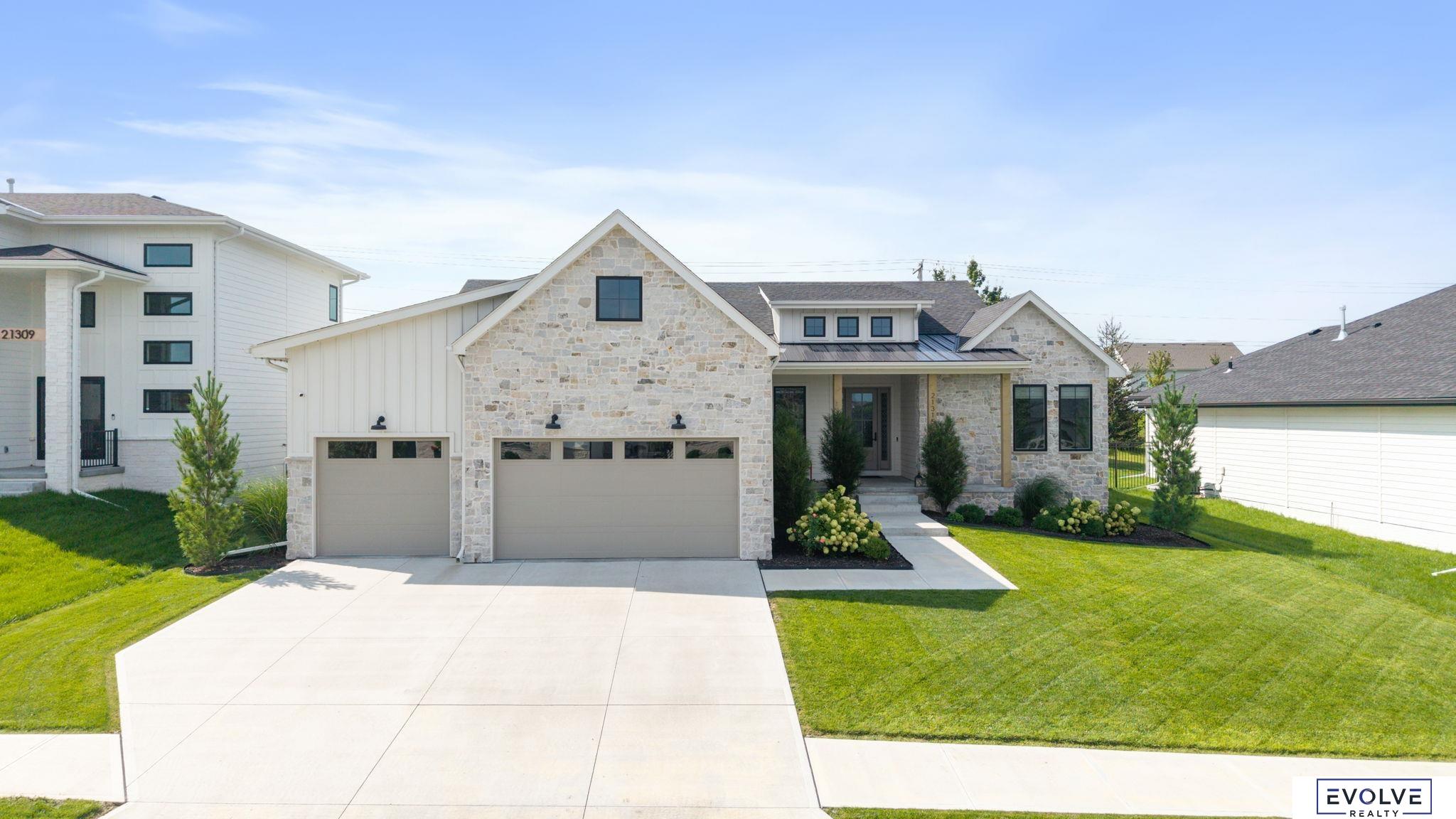 21315 E Street, Elkhorn, Nebraska image 1