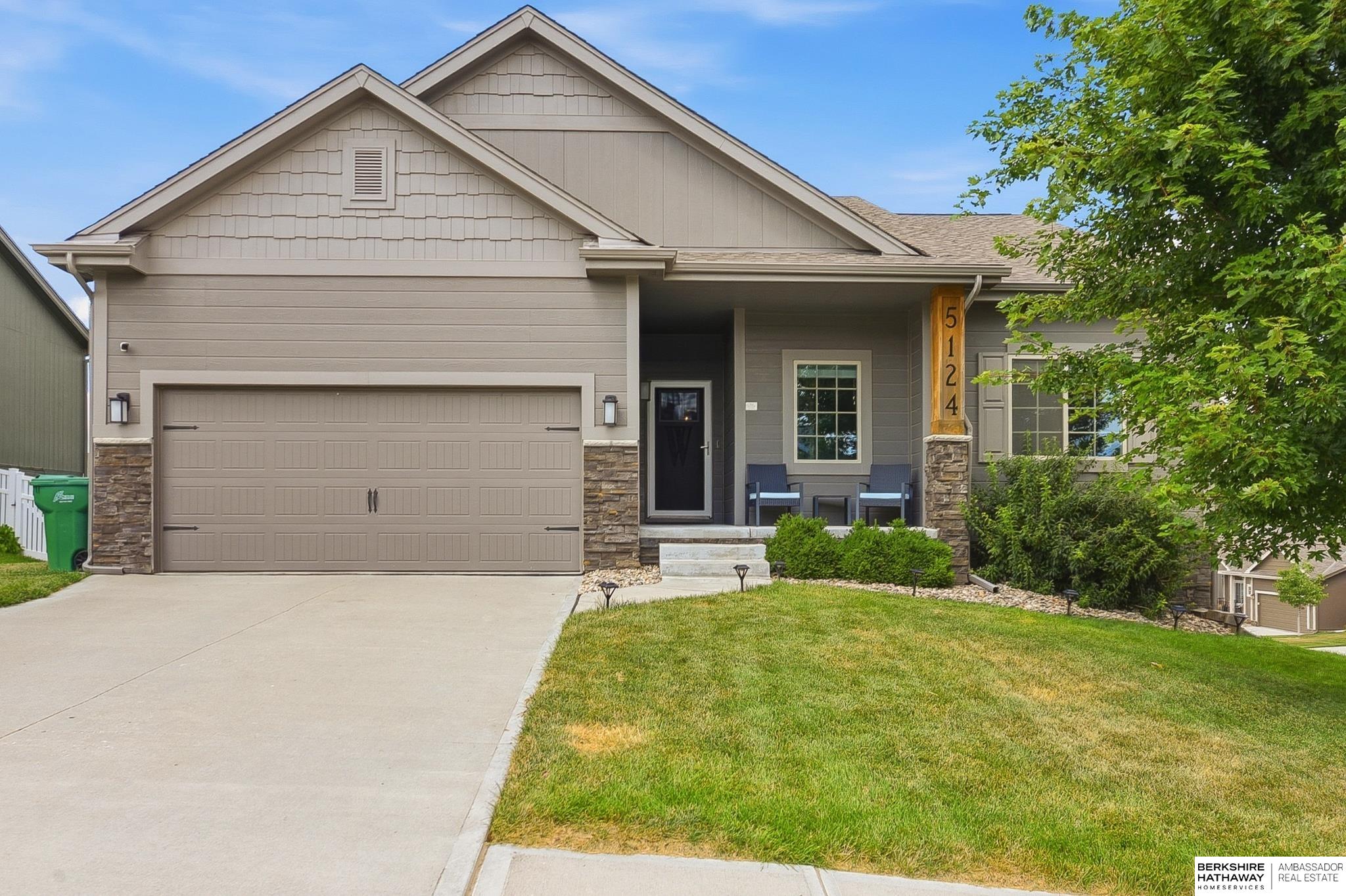 5124 N 180th Avenue, Elkhorn, Nebraska image 1