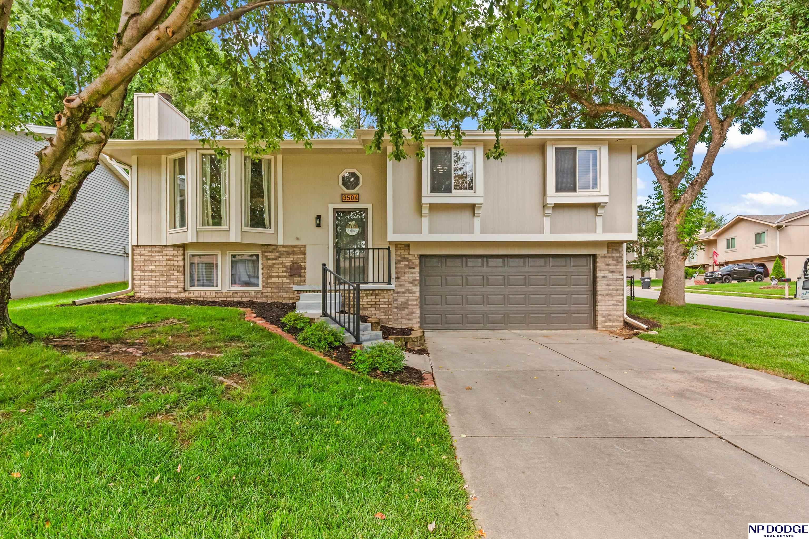 3504 S 154th Street, Omaha, Nebraska image 1
