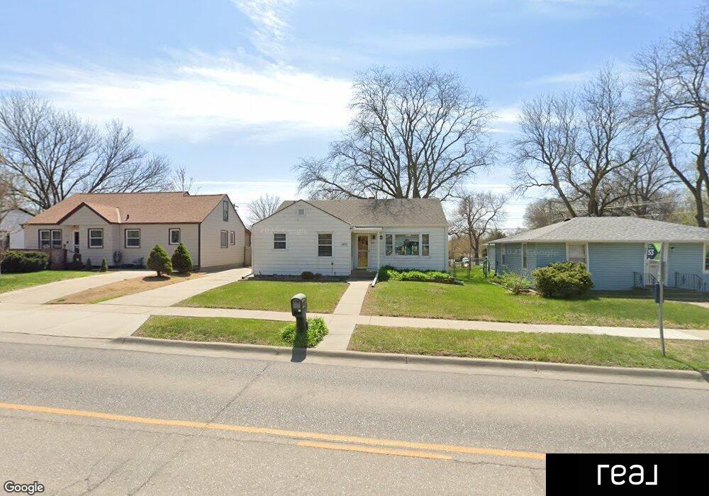 5211 Pioneers Boulevard, Lincoln, Nebraska image 1
