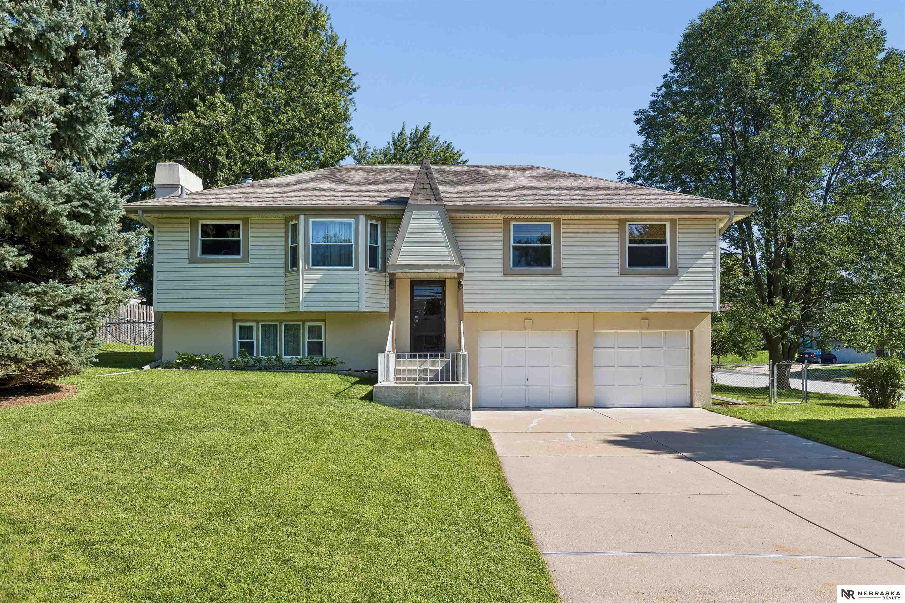 Photo of 10821 Borman Avenue Omaha NE 68137