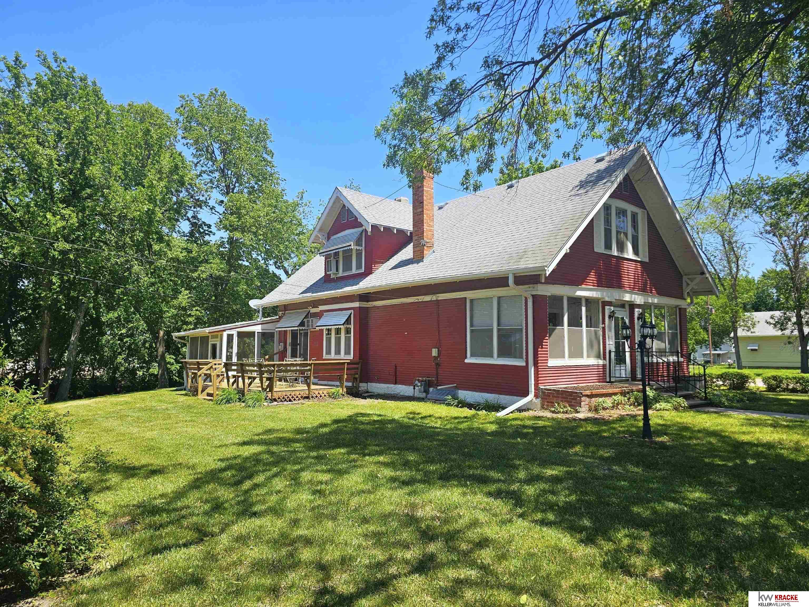 Photo of 802 W I Street Wymore NE 68466