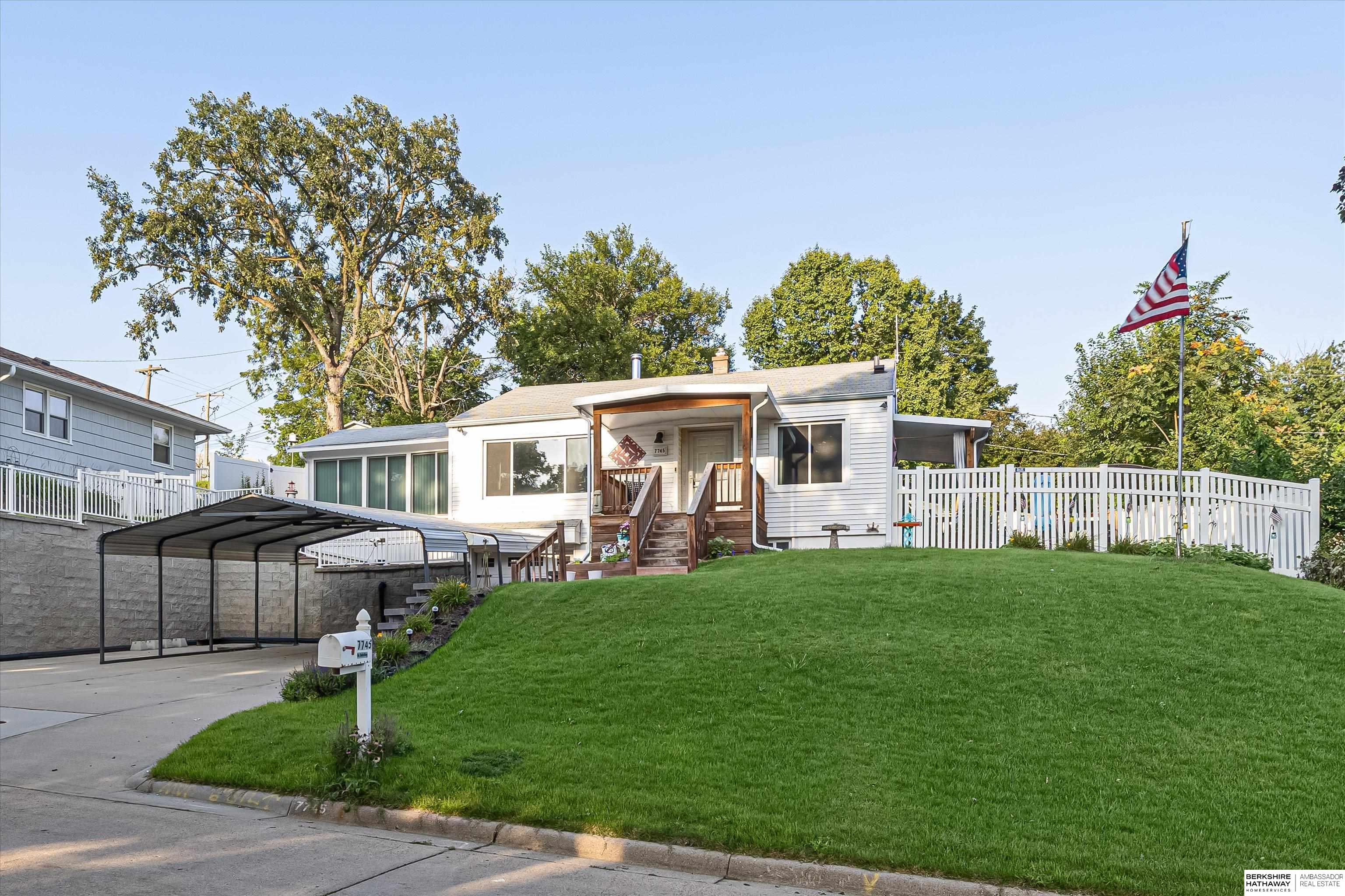 Photo of 7745 N 37th Street Omaha NE 68112