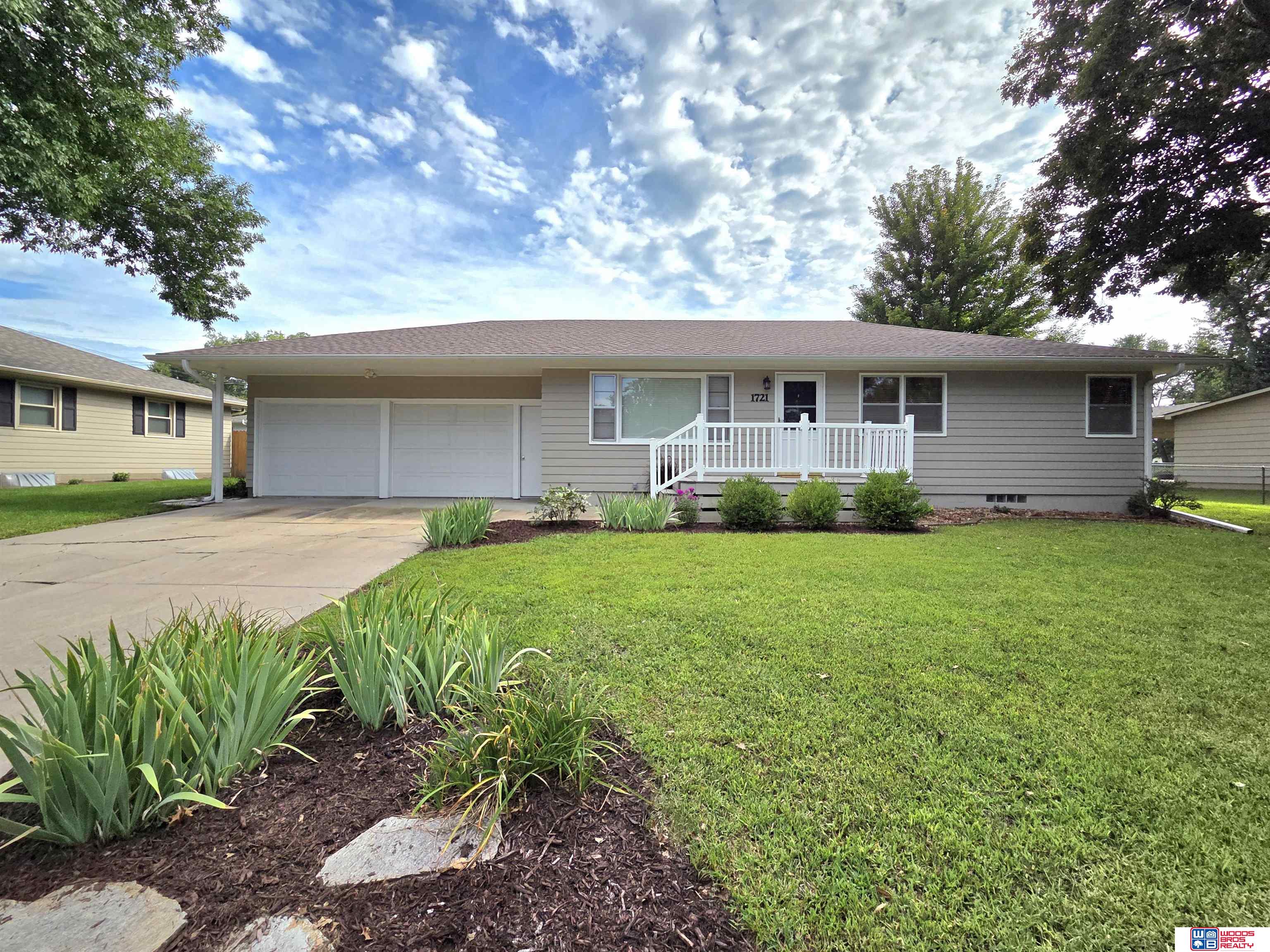 1721 Summit Street, Beatrice, Nebraska image 1
