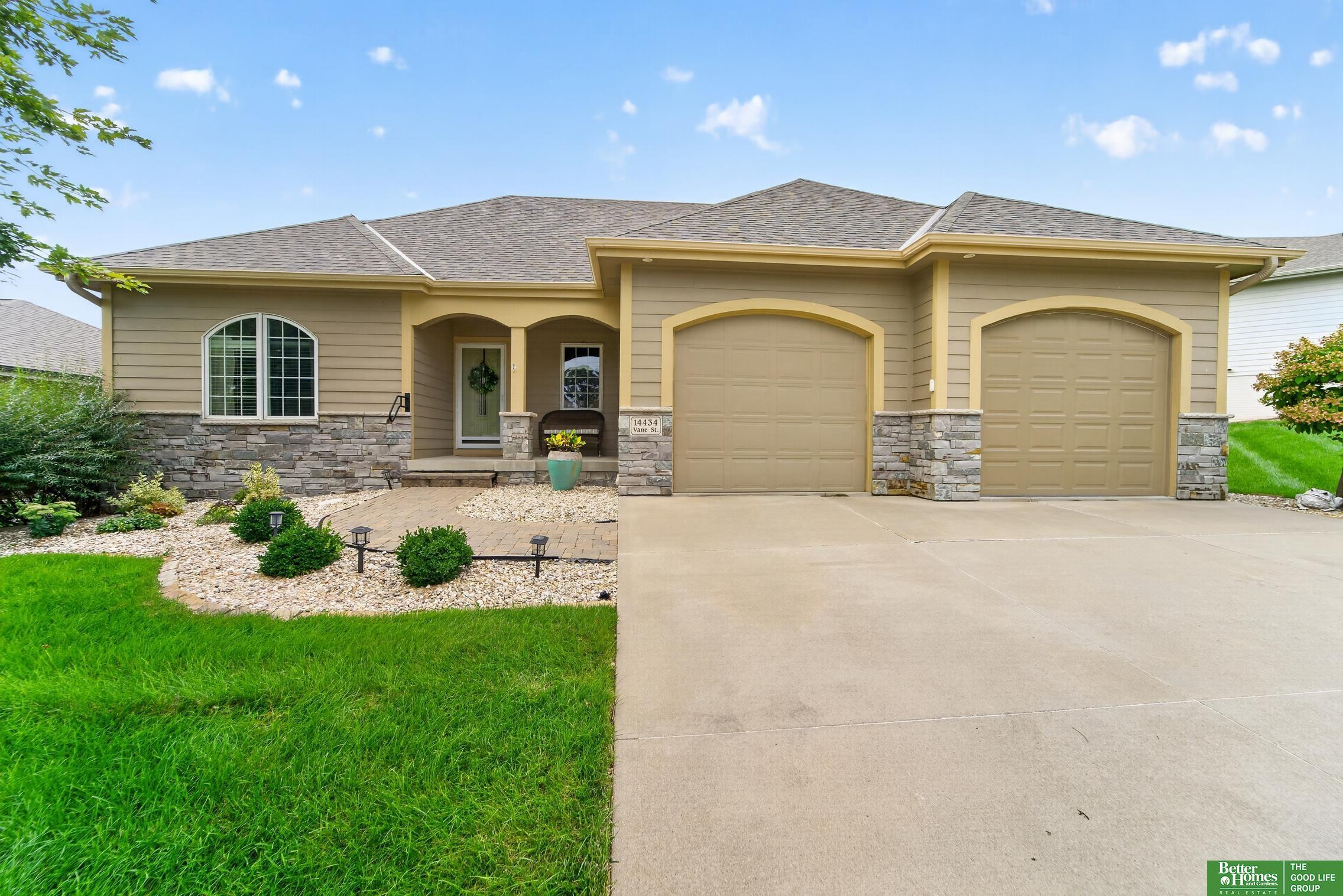 Photo of 14434 Vane Street Bennington NE 68007