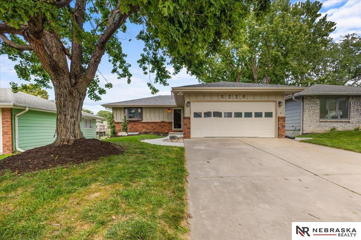 5226 Spruce Street, Lincoln, Nebraska image 1