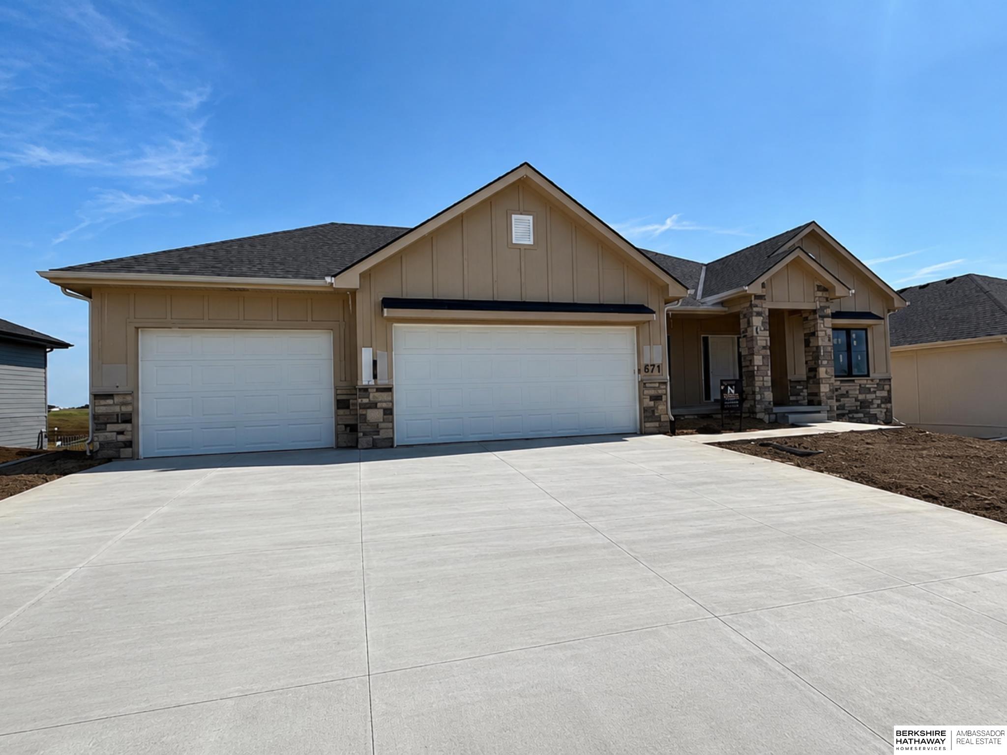 10711 S 220th Street, Gretna, Nebraska image 1