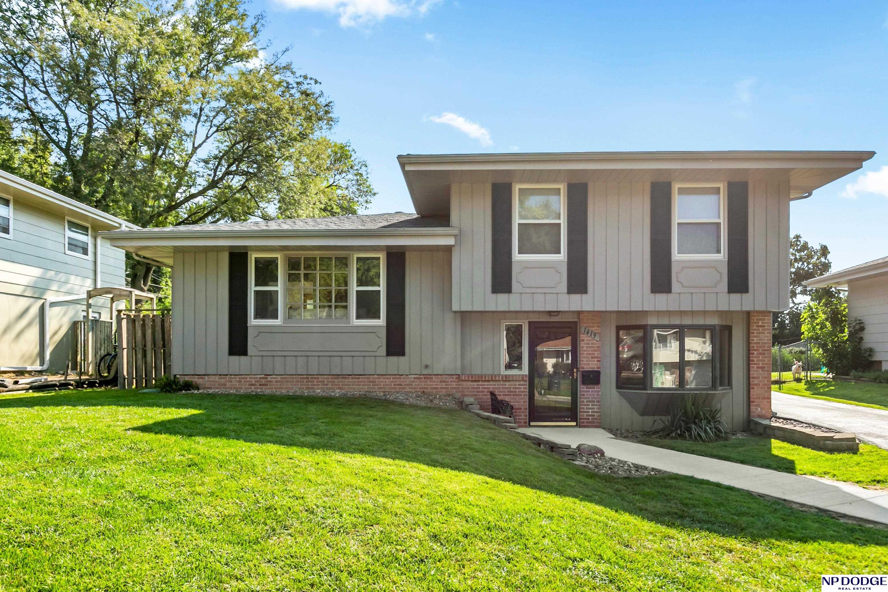 Photo of 1419 N 91st Avenue Omaha NE 68114