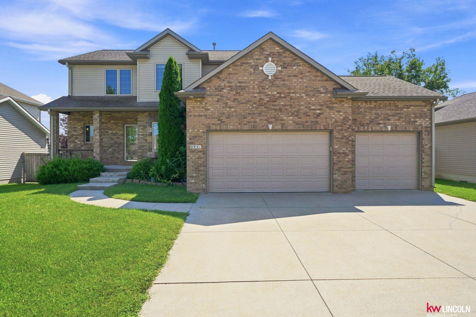 Photo of 8941 Garland Street Lincoln NE 68505