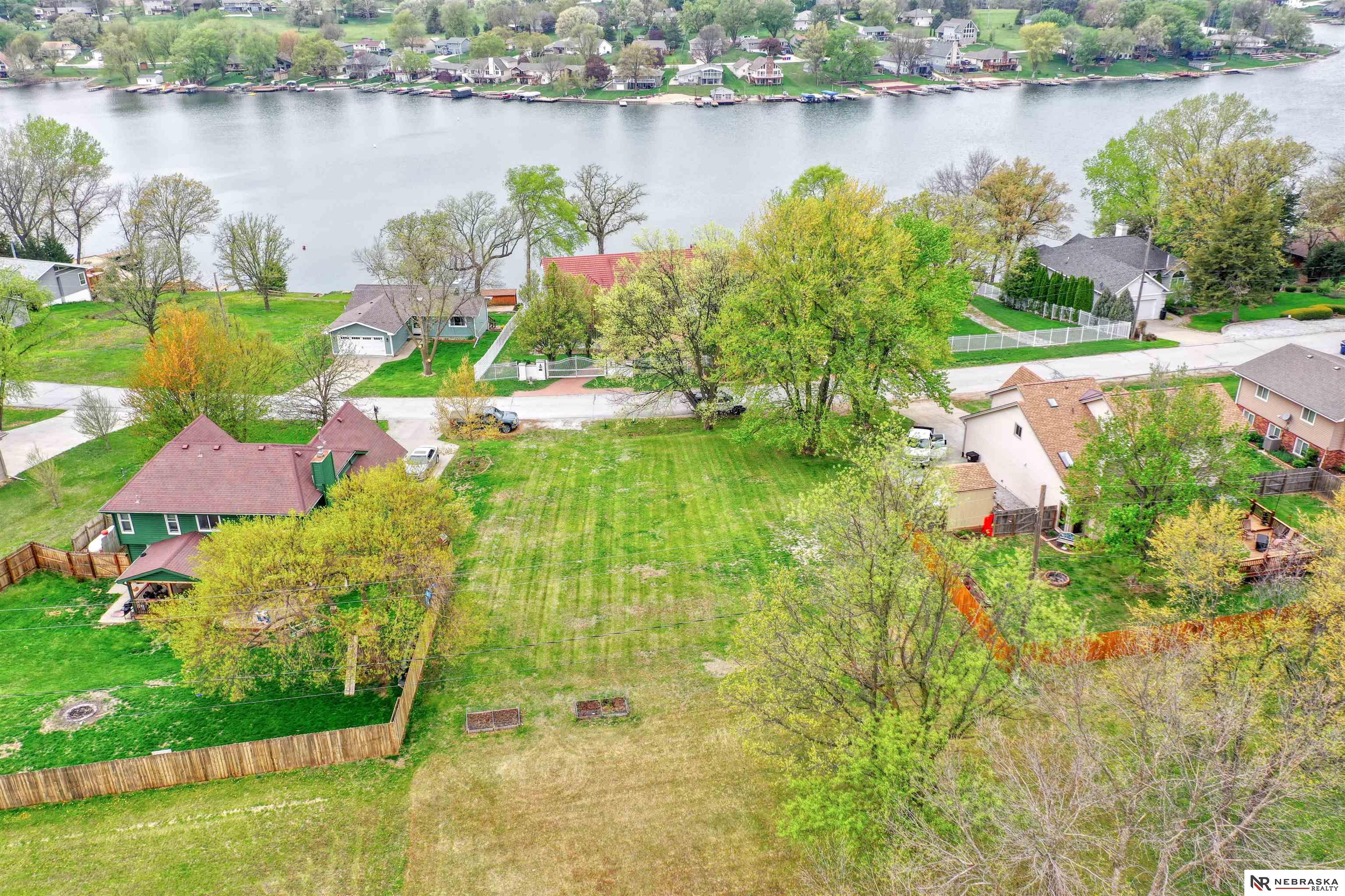 9019 Bellvue Drive, Plattsmouth, Nebraska image 1