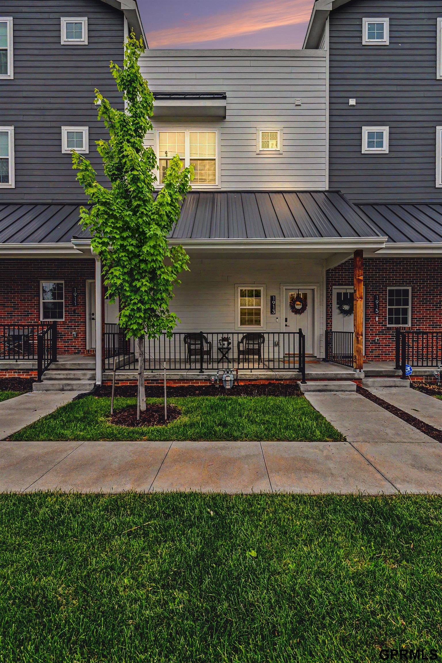 Photo of 1913 S 7th Street Omaha NE 68108