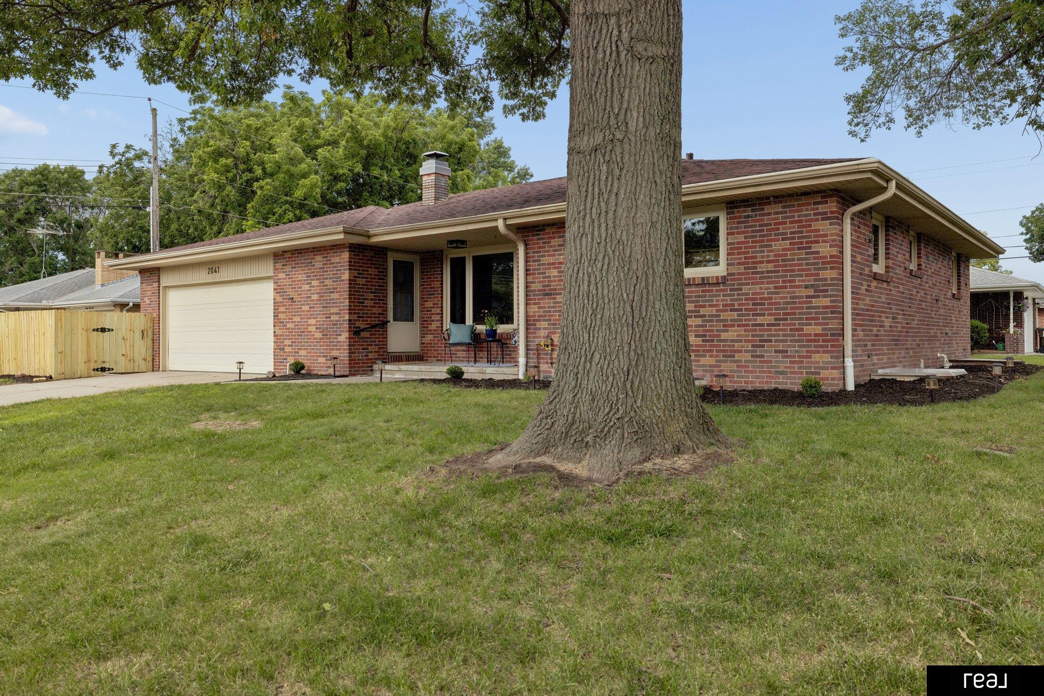 2041 N 77th Street, Lincoln, Nebraska image 1
