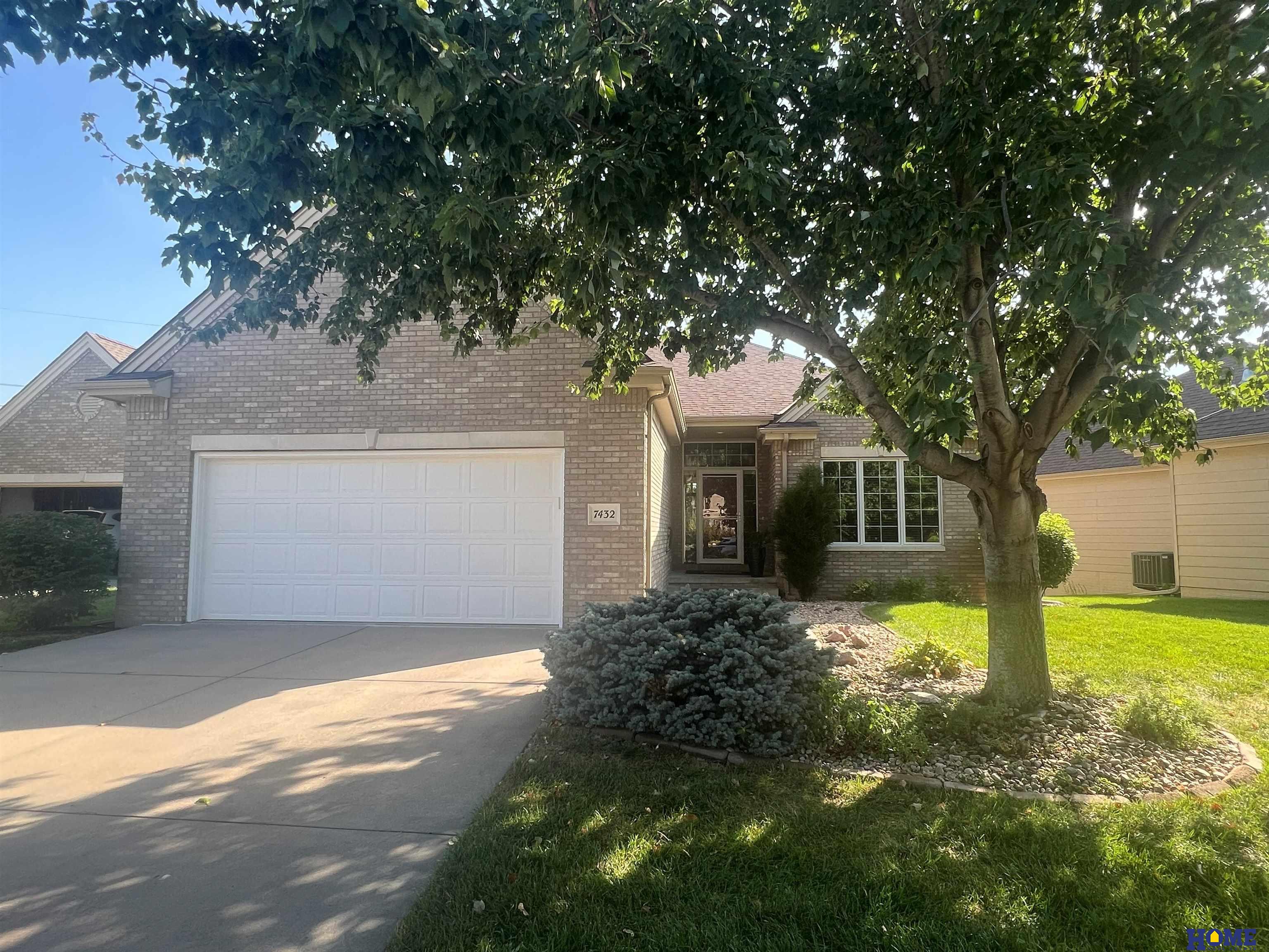 Photo of 7432 Laura Lynn Court Lincoln NE 68516