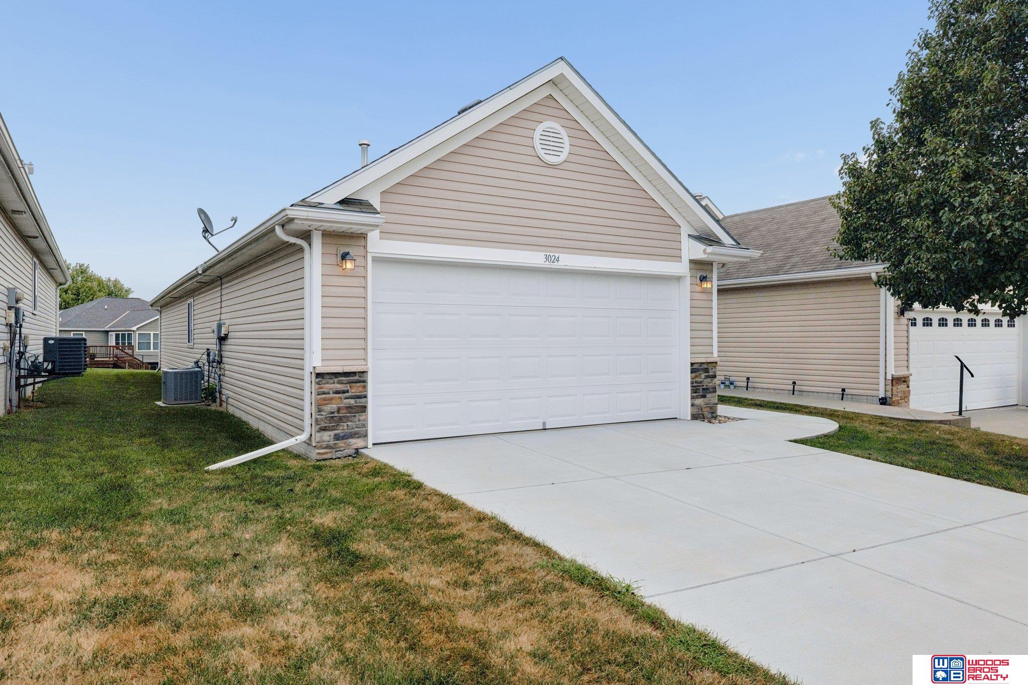 Photo of 3024 Gunsmoke Drive Lincoln NE 68507