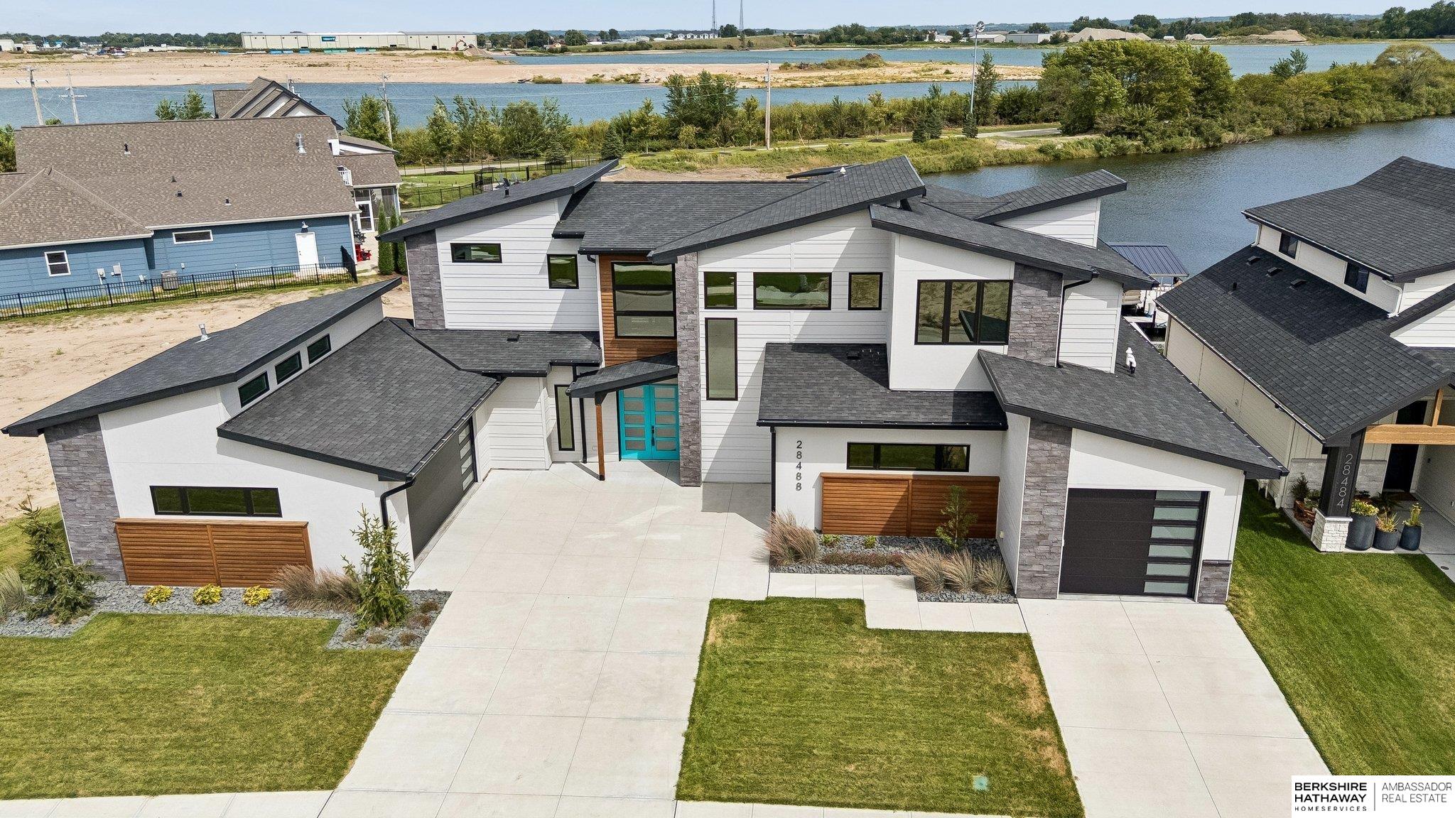 Photo of 28488 Laurel Circle Valley NE 68064
