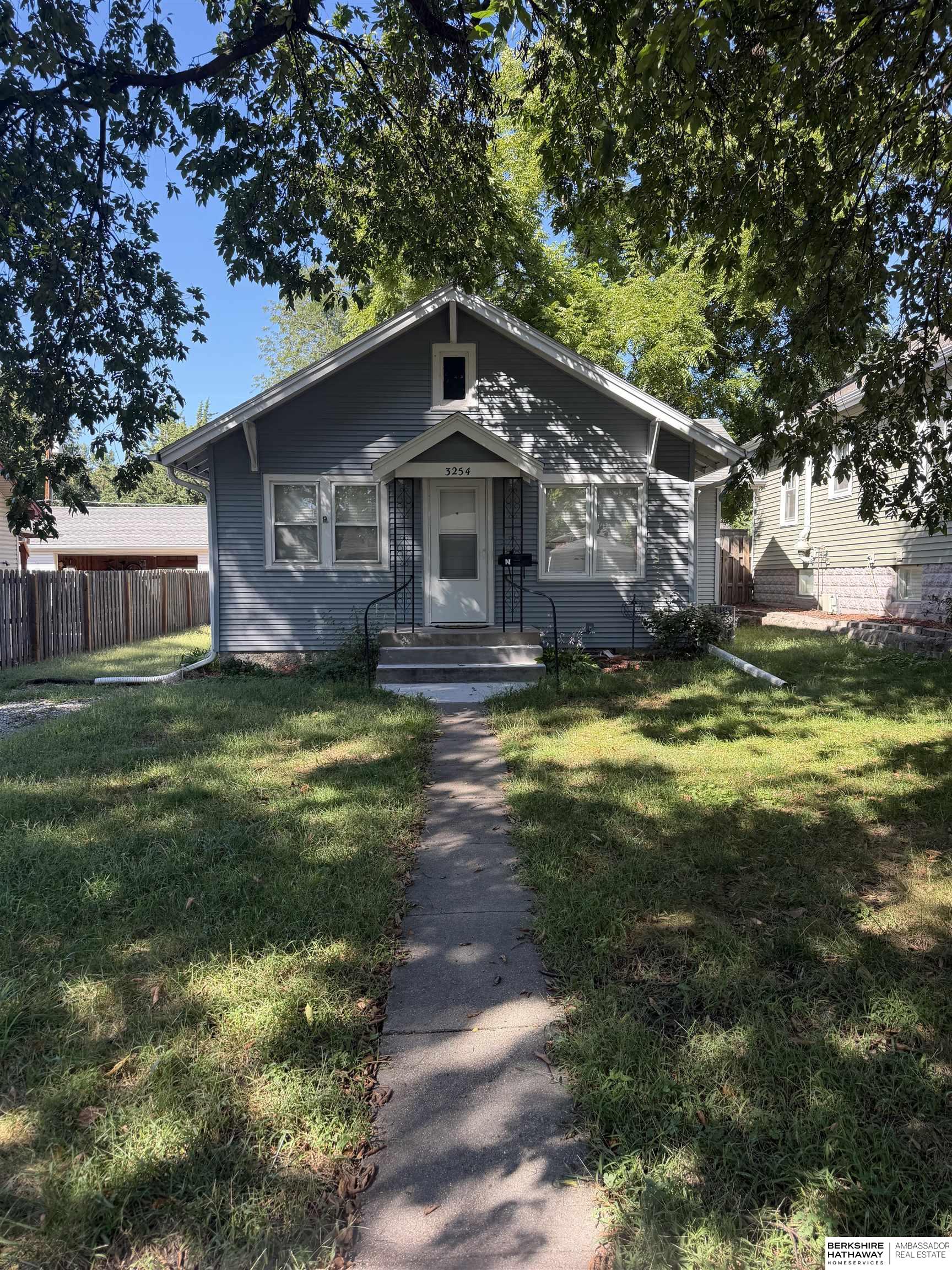 Photo of 3254 C Street Lincoln NE 68510