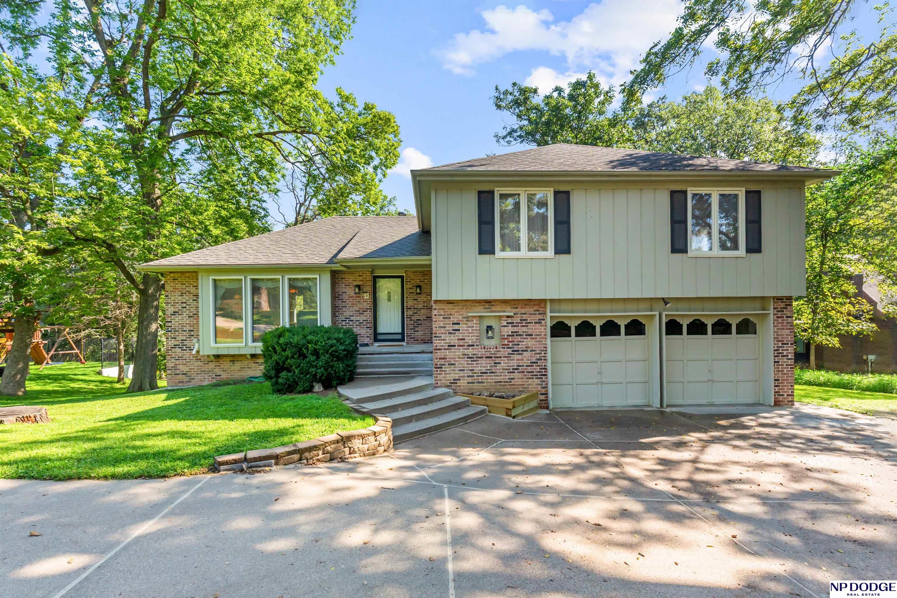 Photo of 506 Dowding Court Bellevue NE 68005