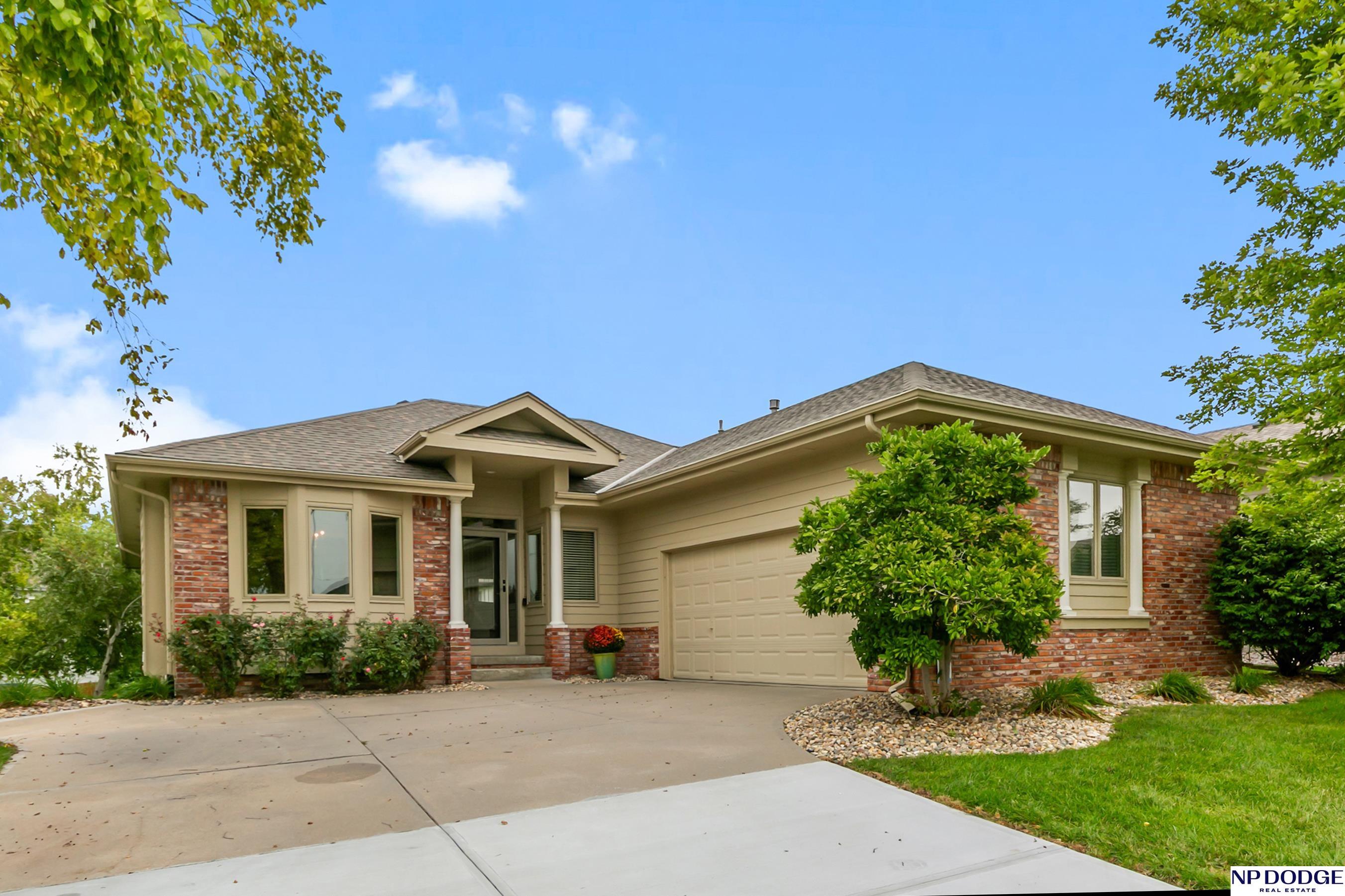 Photo of 14608 Read Circle Bennington NE 68007