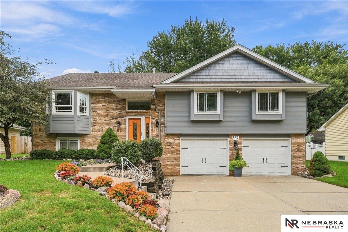 637 S 215th Street, Omaha, Nebraska image 1
