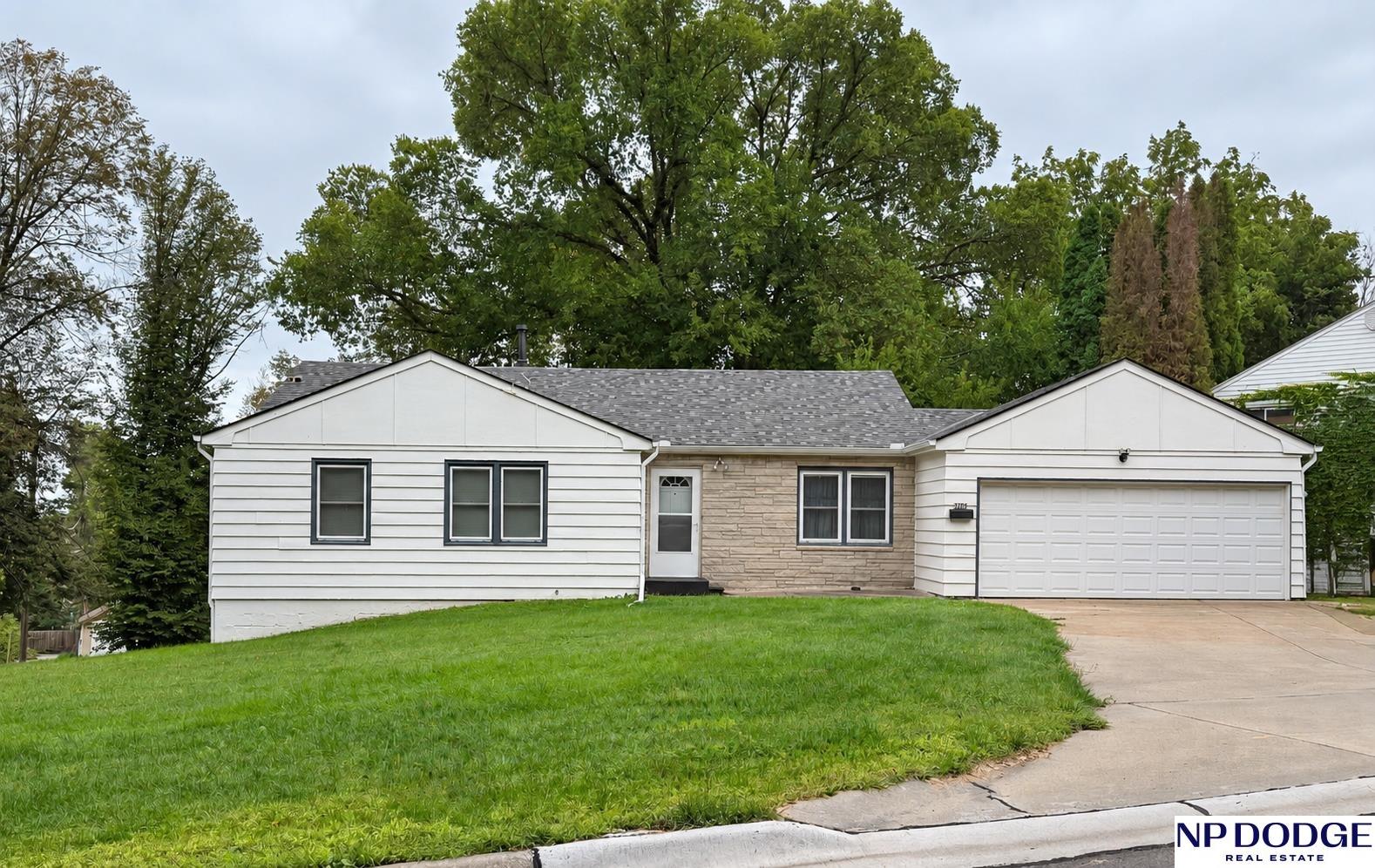 Photo of 3225 Belvedere Boulevard Omaha NE 68111