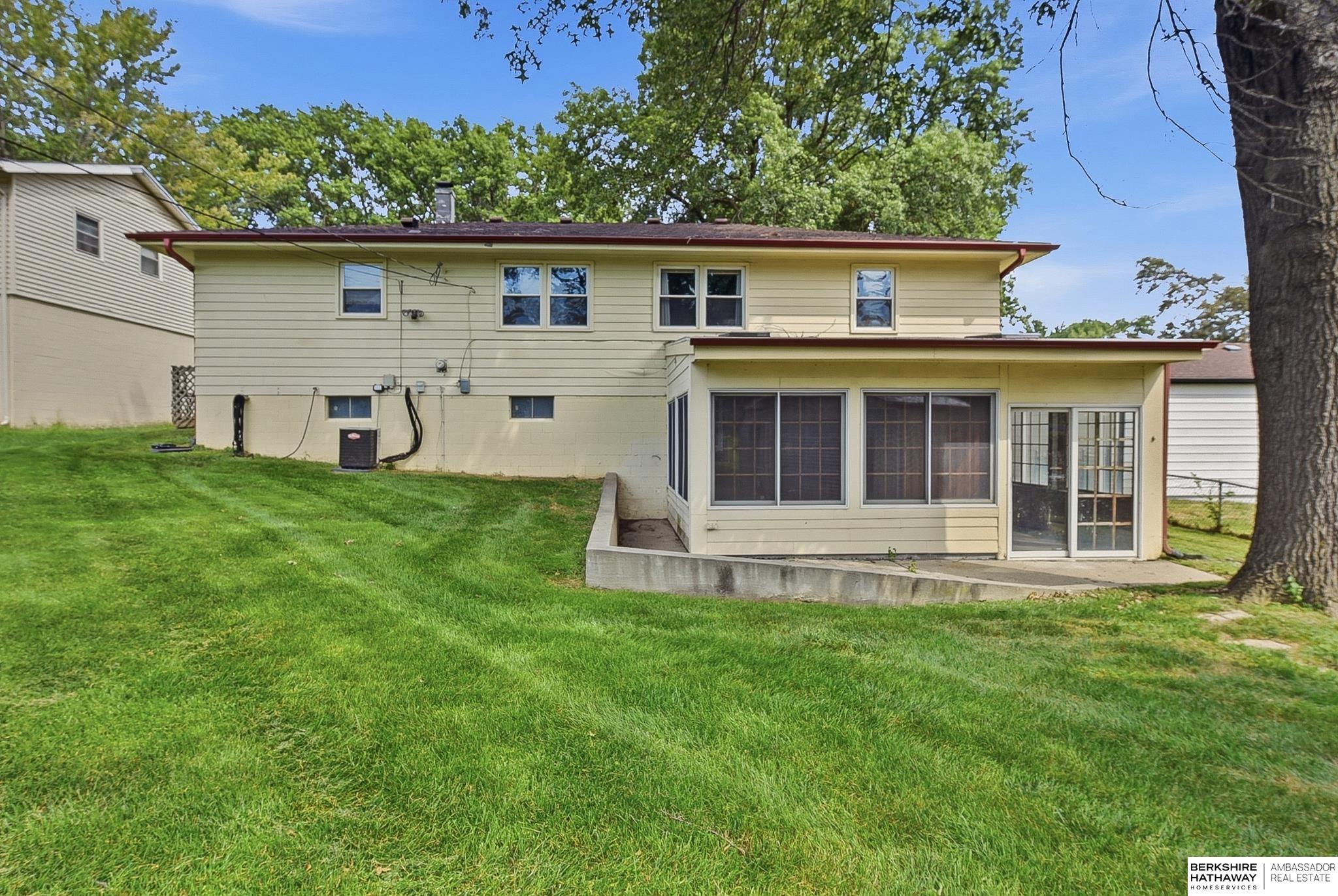Photo of 5010 N 54th Street Omaha NE 68104