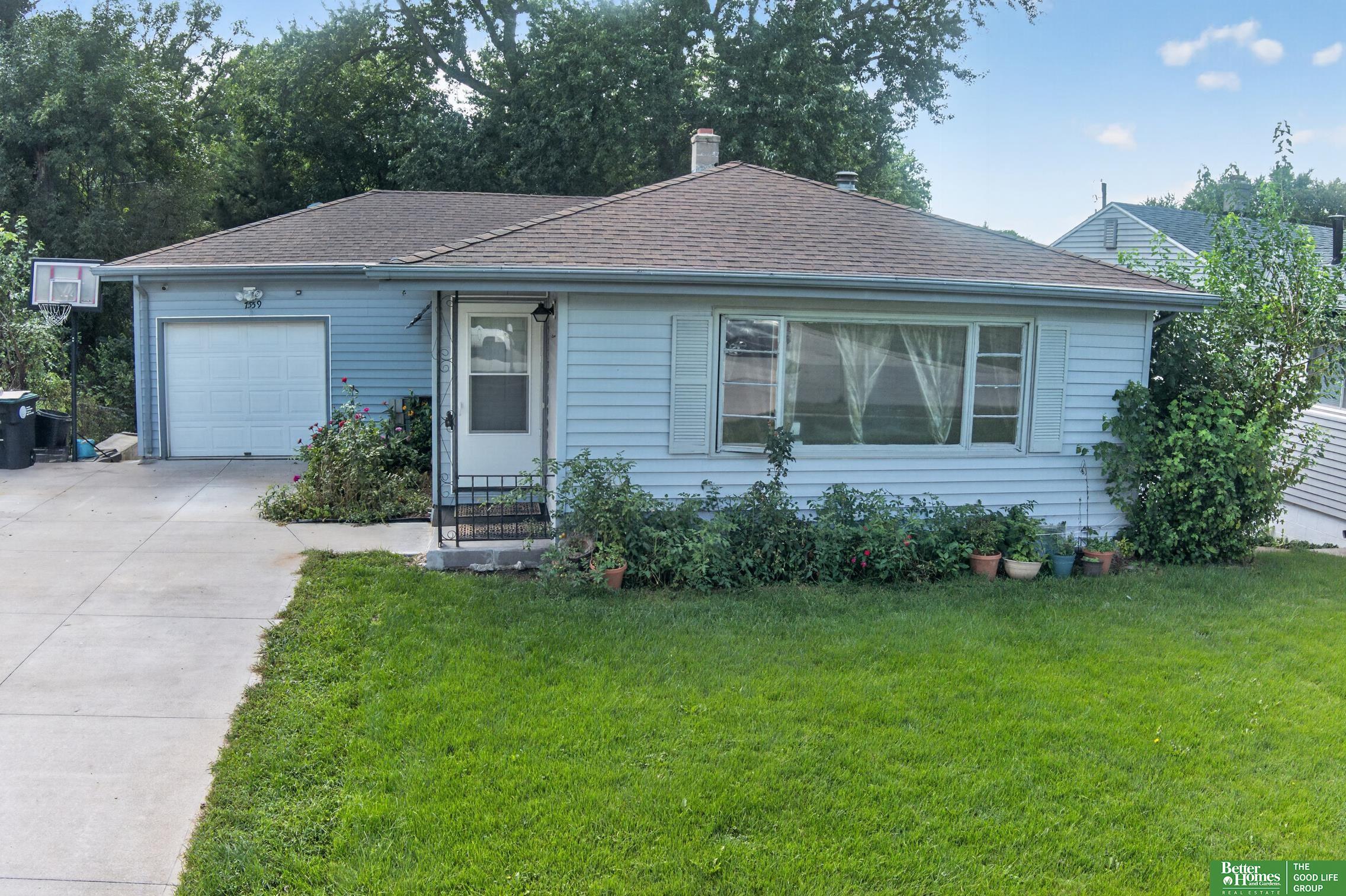 7559 Richmond Drive, Omaha, Nebraska image 1