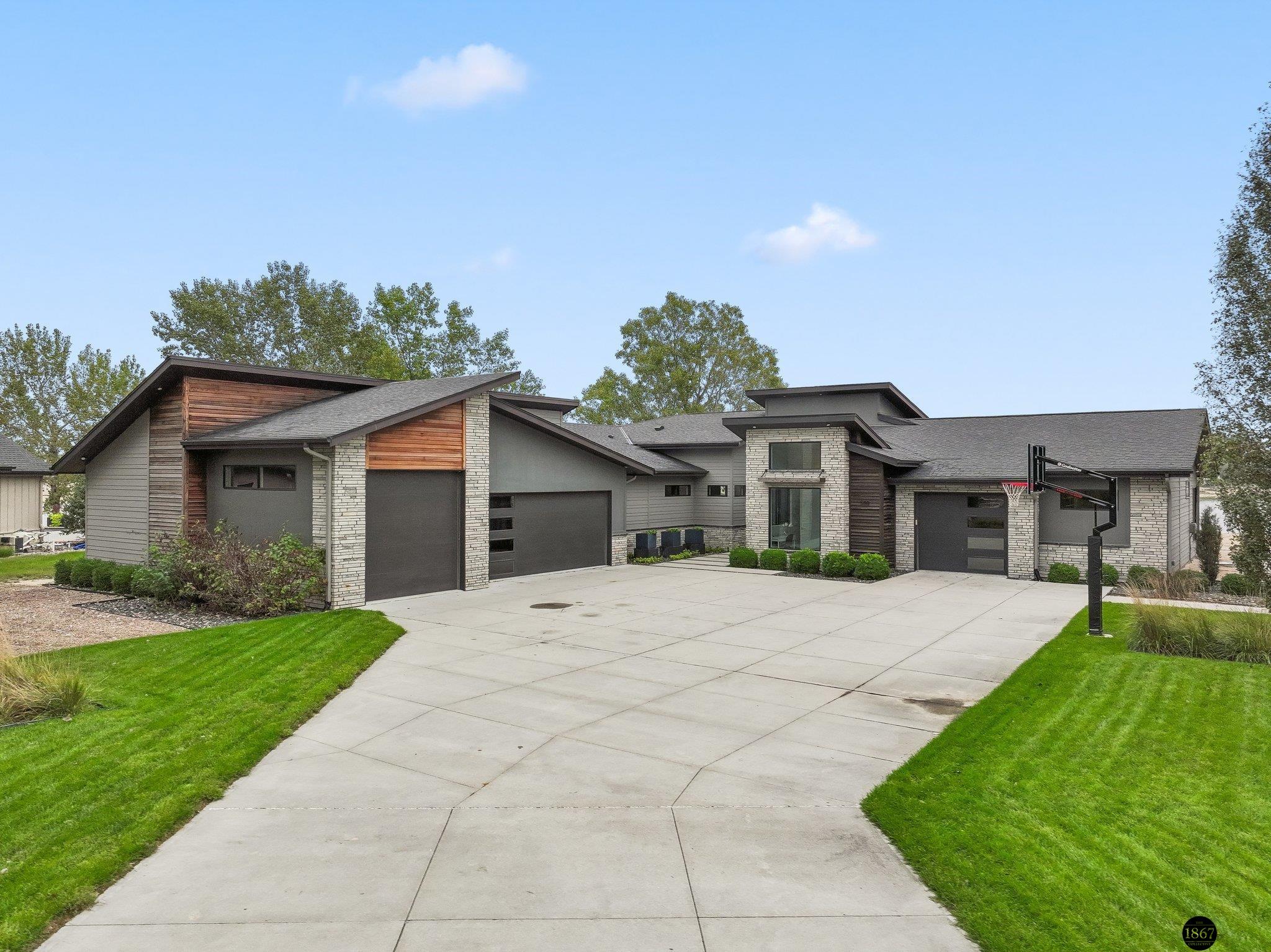 Photo of 588 Sandy Pointe Place Ashland NE 68003