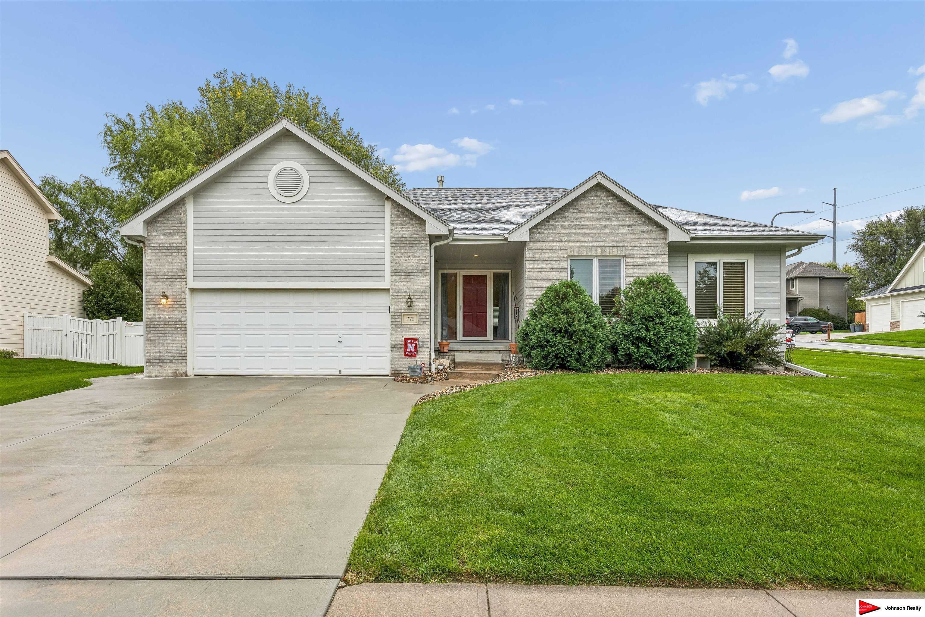 271 S 199 Street, Omaha, Nebraska image 1