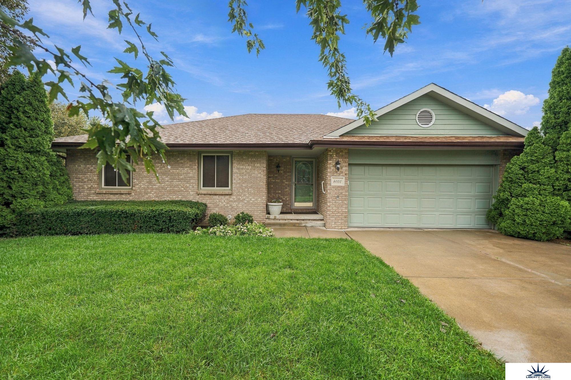 8000 Glynoaks Drive, Lincoln, Nebraska image 1