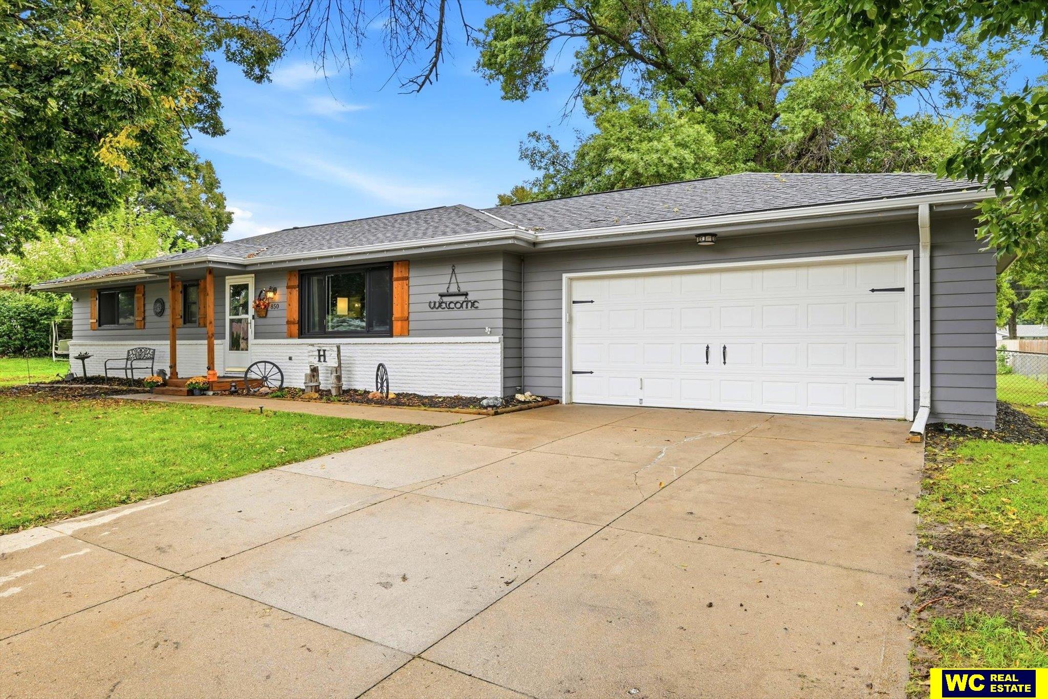 Photo of 850 N 14 Street Blair NE 68008