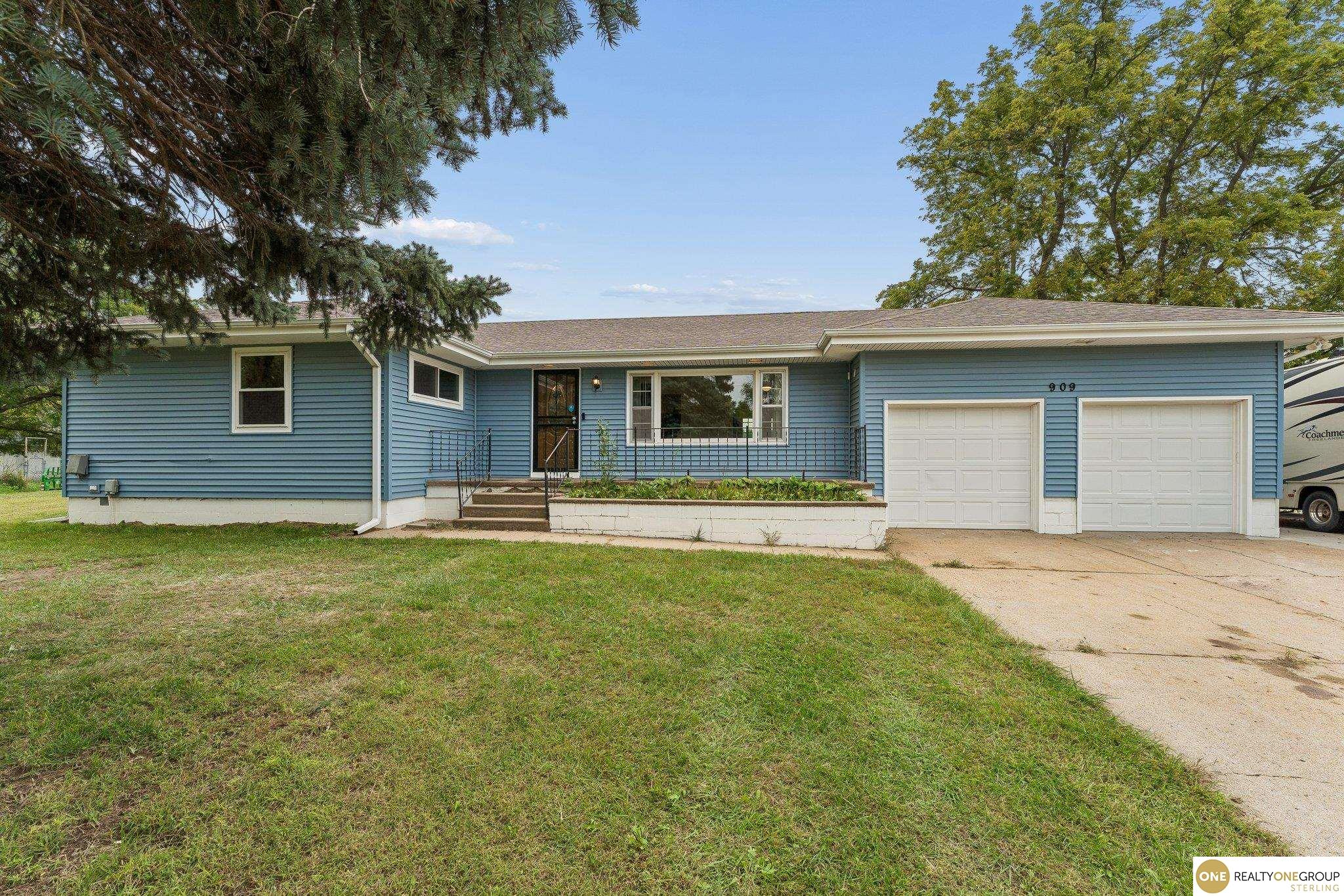 909 Jewell Road, Bellevue, Nebraska image 1