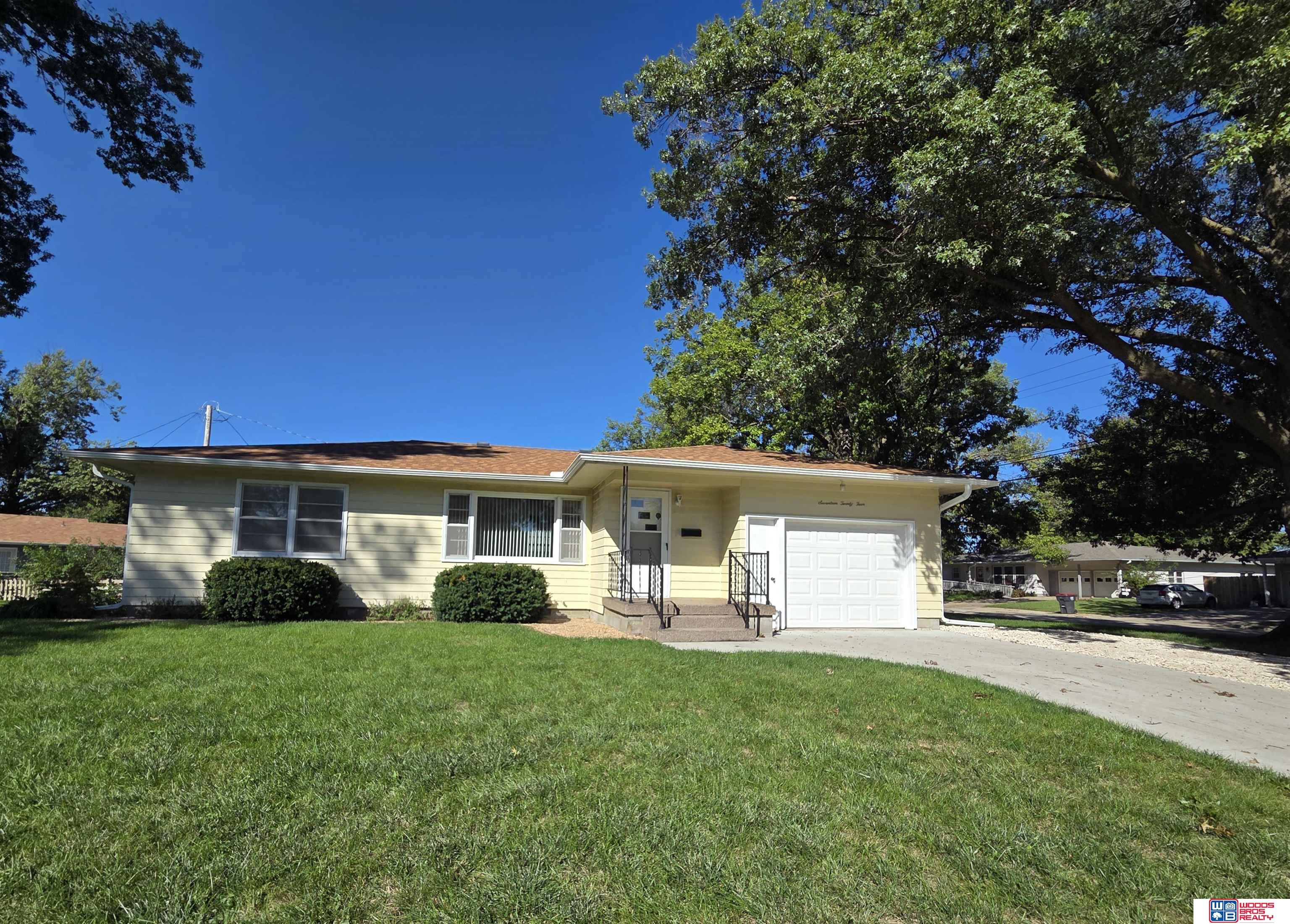Photo of 1724 William Drive Beatrice NE 66831