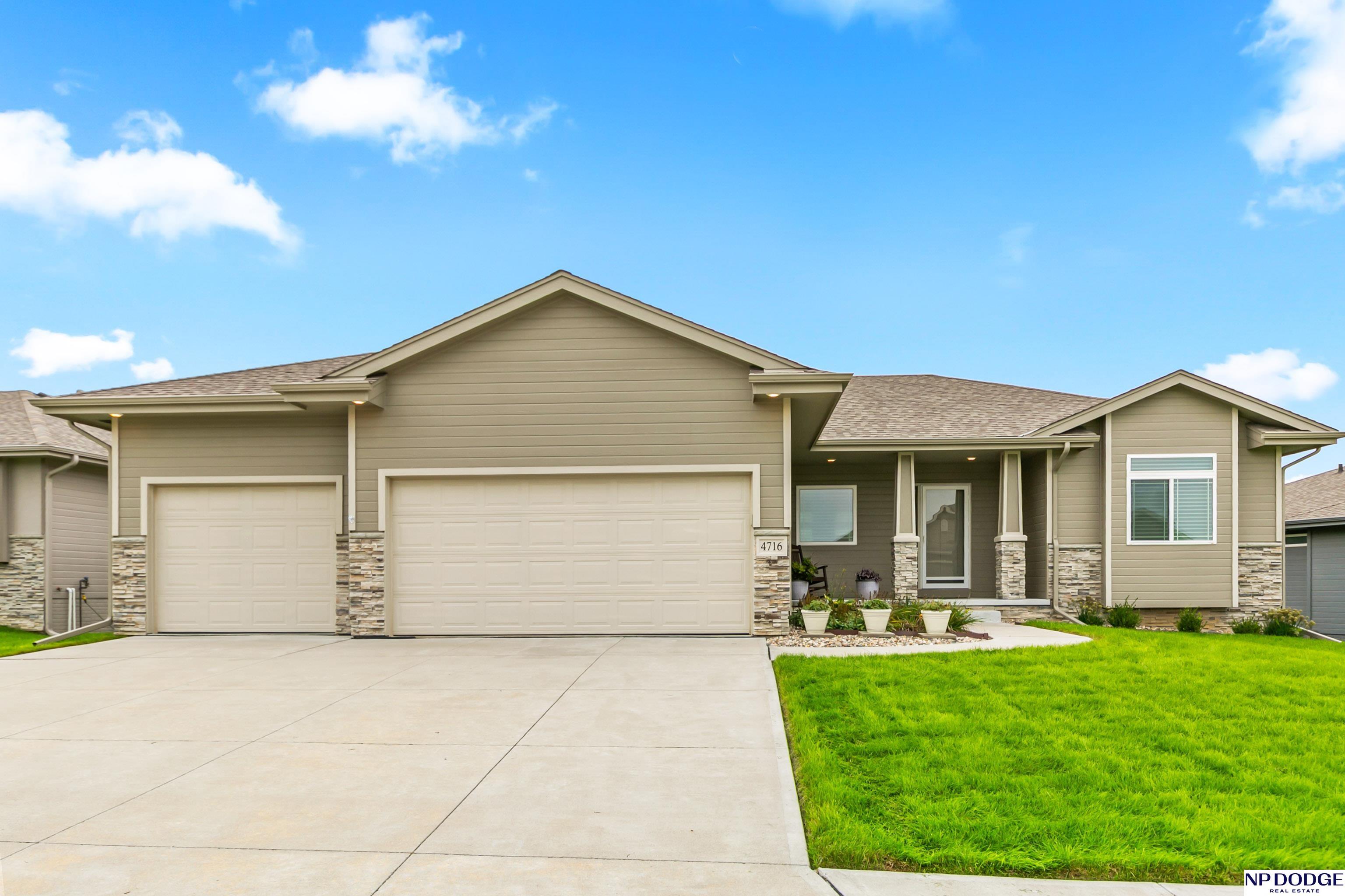 4716 N 205 Avenue, Omaha, Nebraska image 1