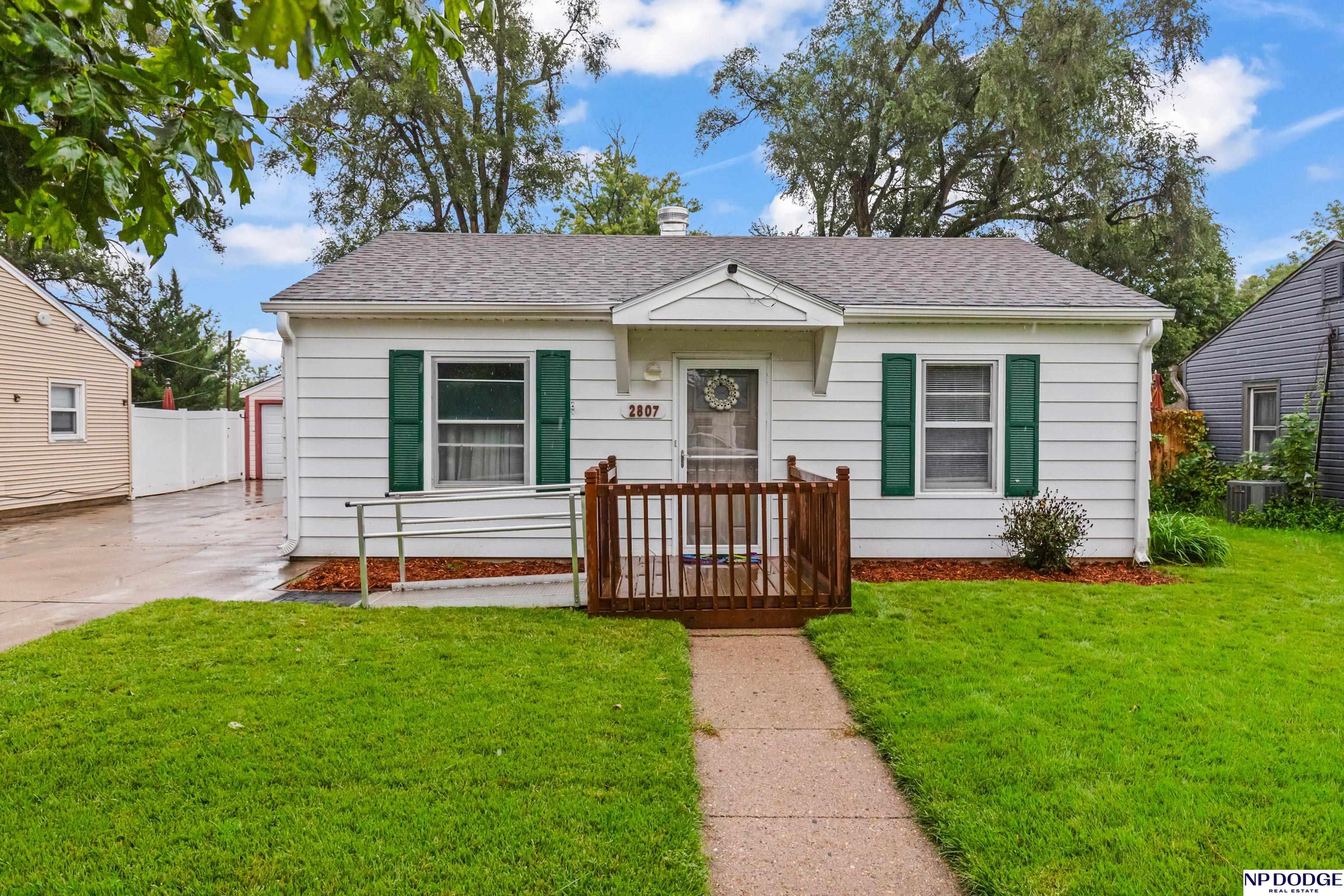 2807 Crawford Street, Bellevue, Nebraska image 1