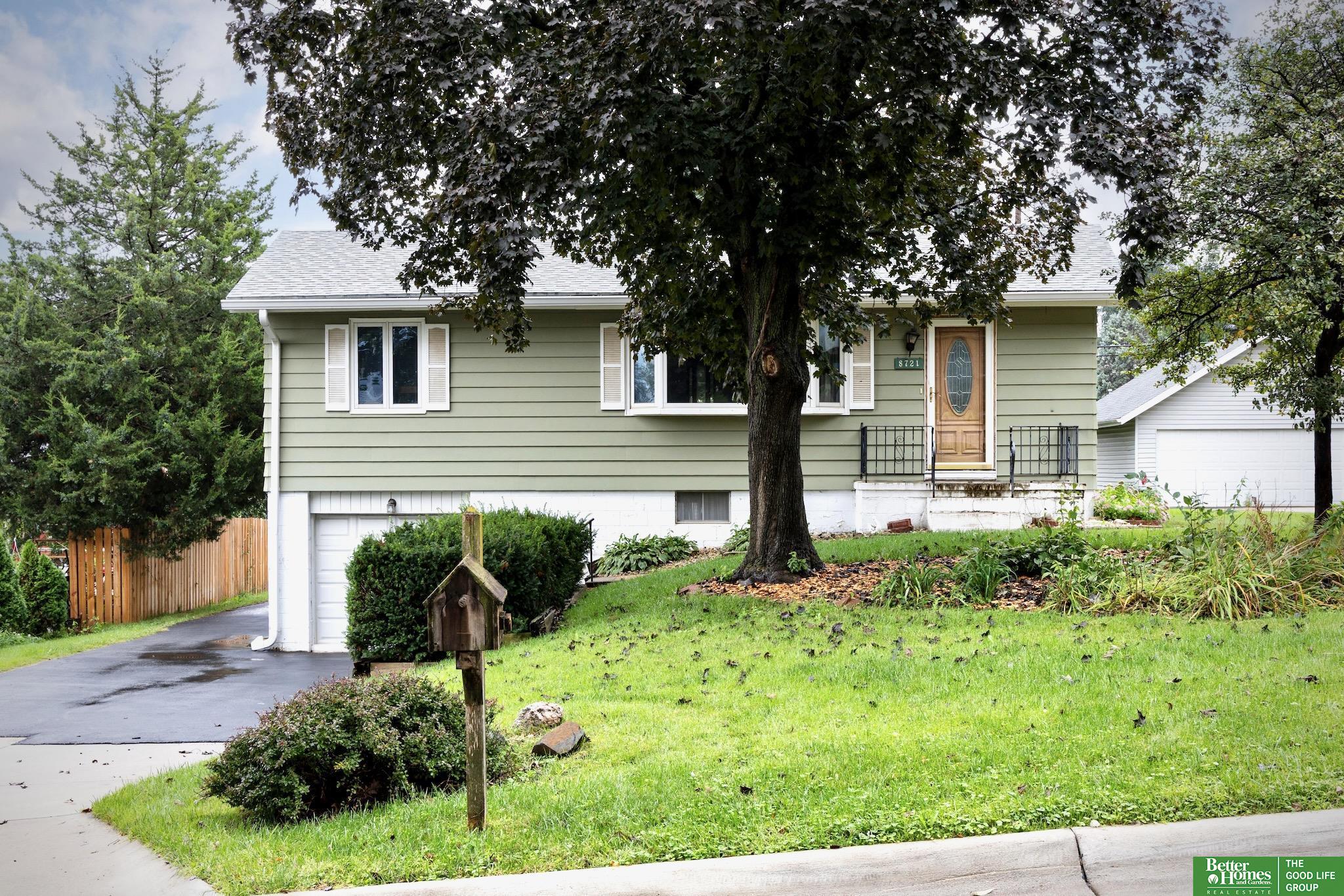 8721 Nicholas Street, Omaha, Nebraska image 1