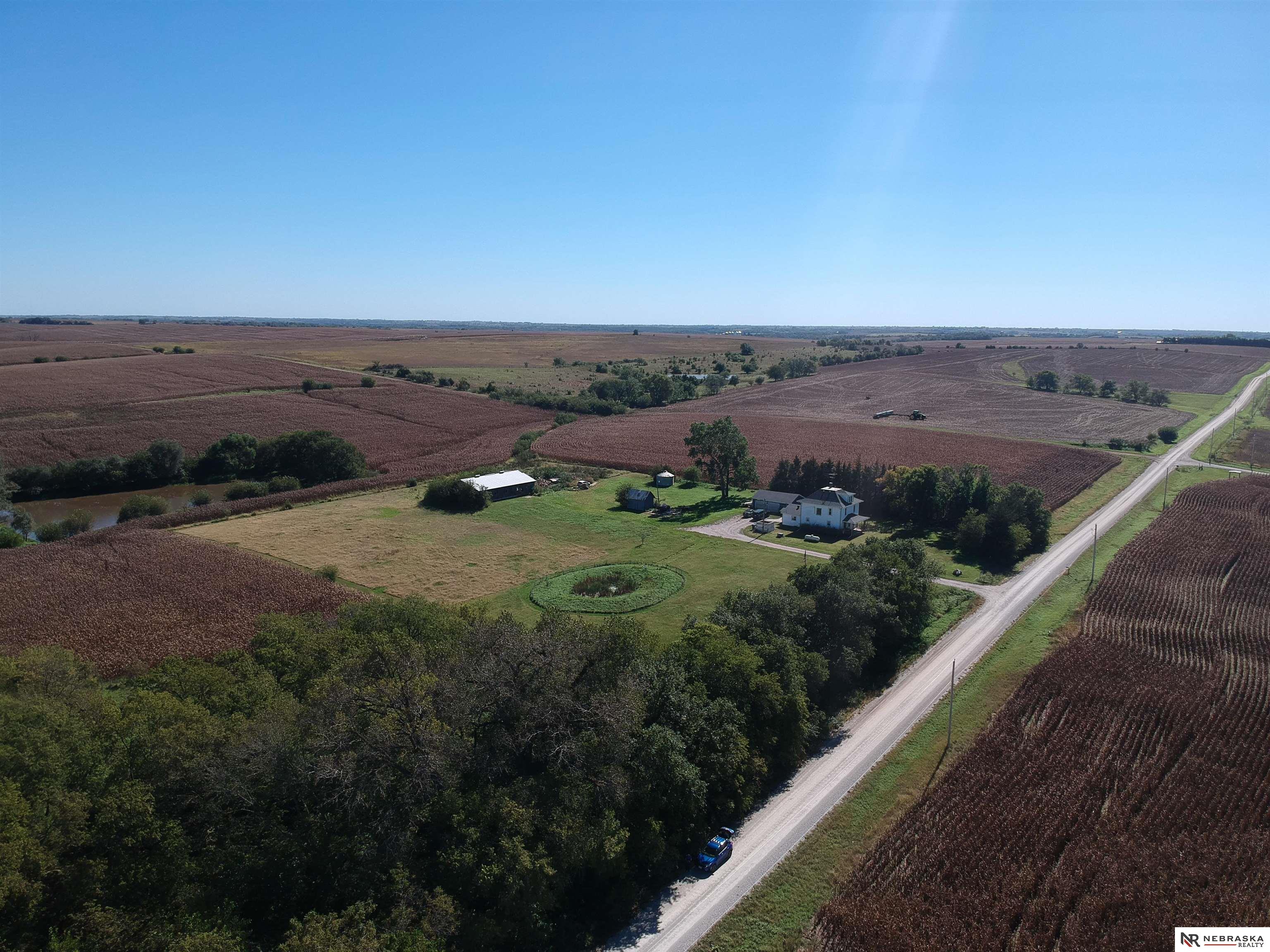 72912 608 Avenue, Sterling, Nebraska image 1