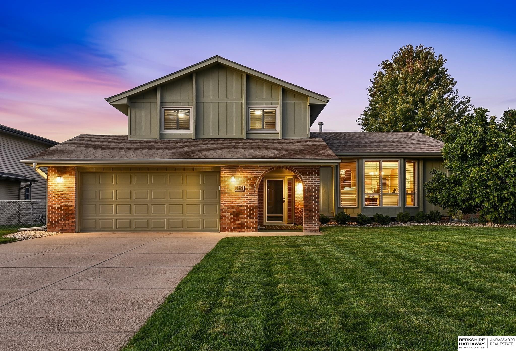 Photo of 11006 Sahler Street Omaha NE 68164