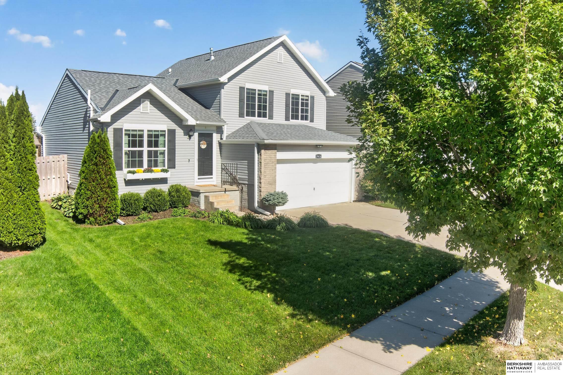 19614 Gail Avenue, Omaha, Nebraska image 1