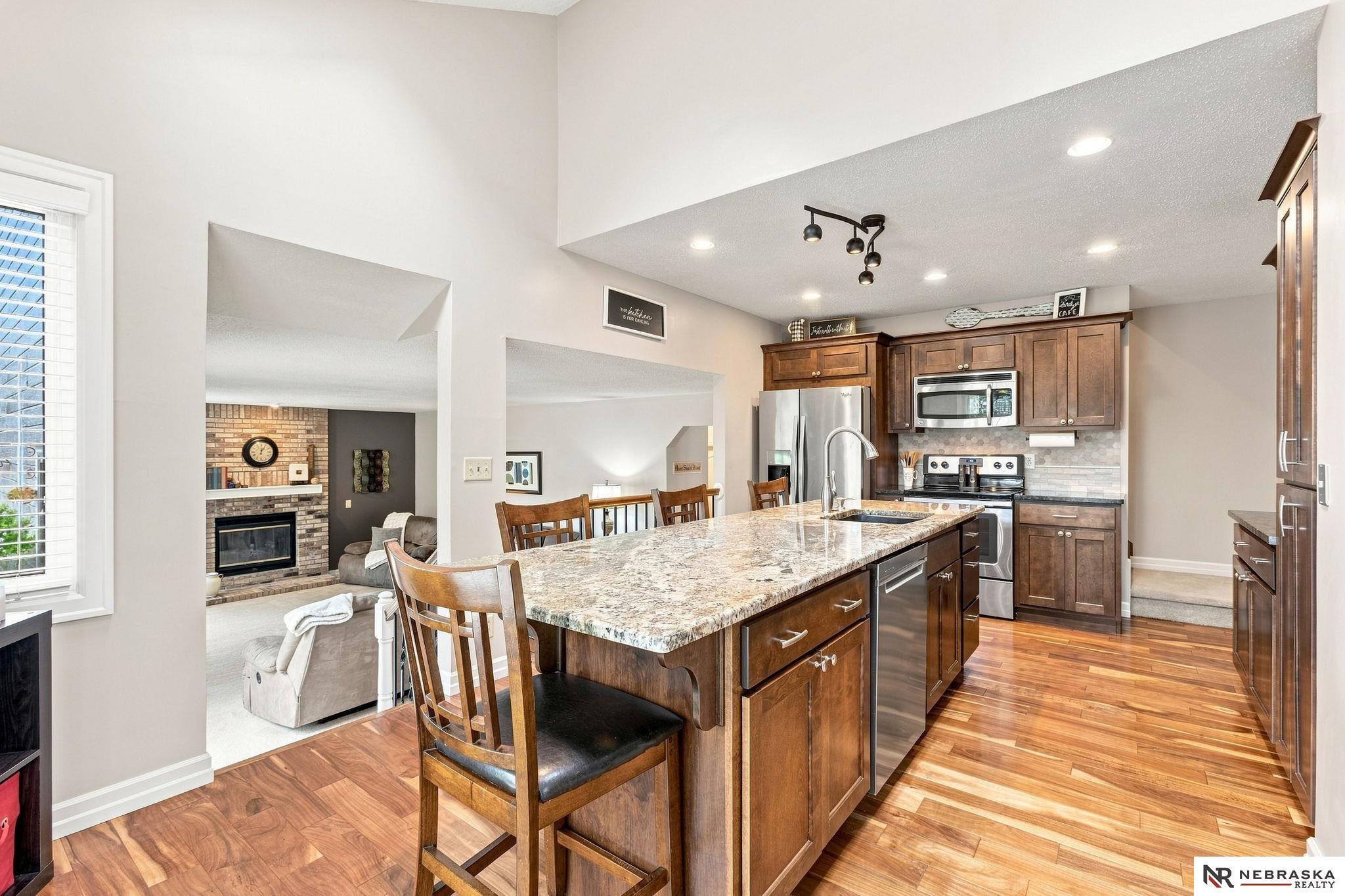 16006 Franklin Street, Omaha, Nebraska image 1