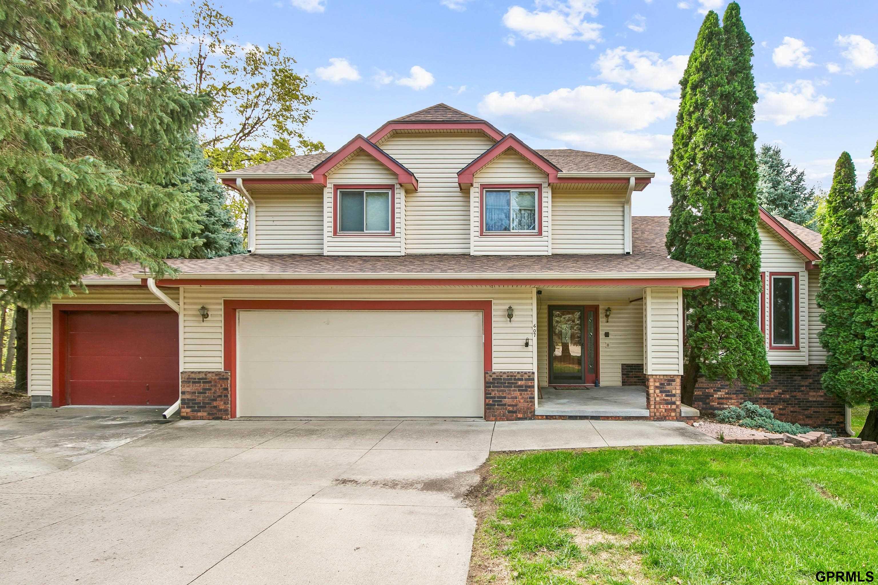 Photo of 607 LaSalle Circle Bellevue NE 68005