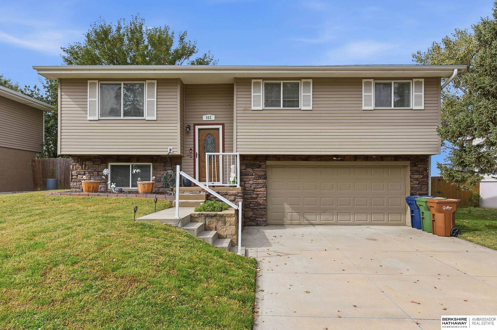 Photo of 902 Evergreen Avenue Bellevue NE 68005
