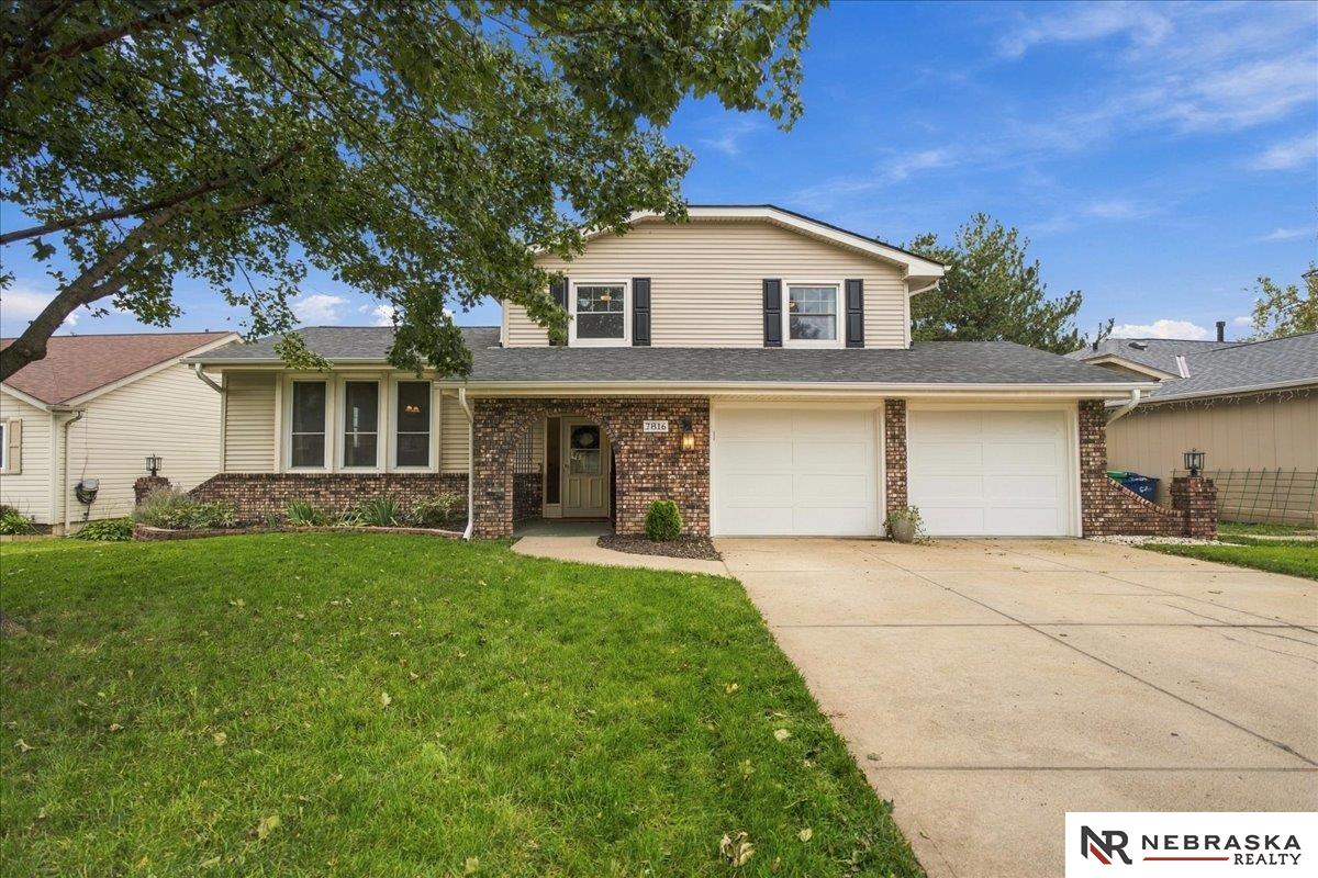 7816 Arrow Rock Drive, Bellevue