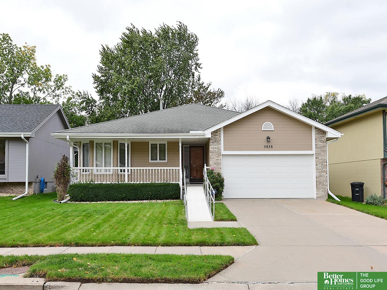 Photo of 5858 S 115 Circle Omaha NE 68137