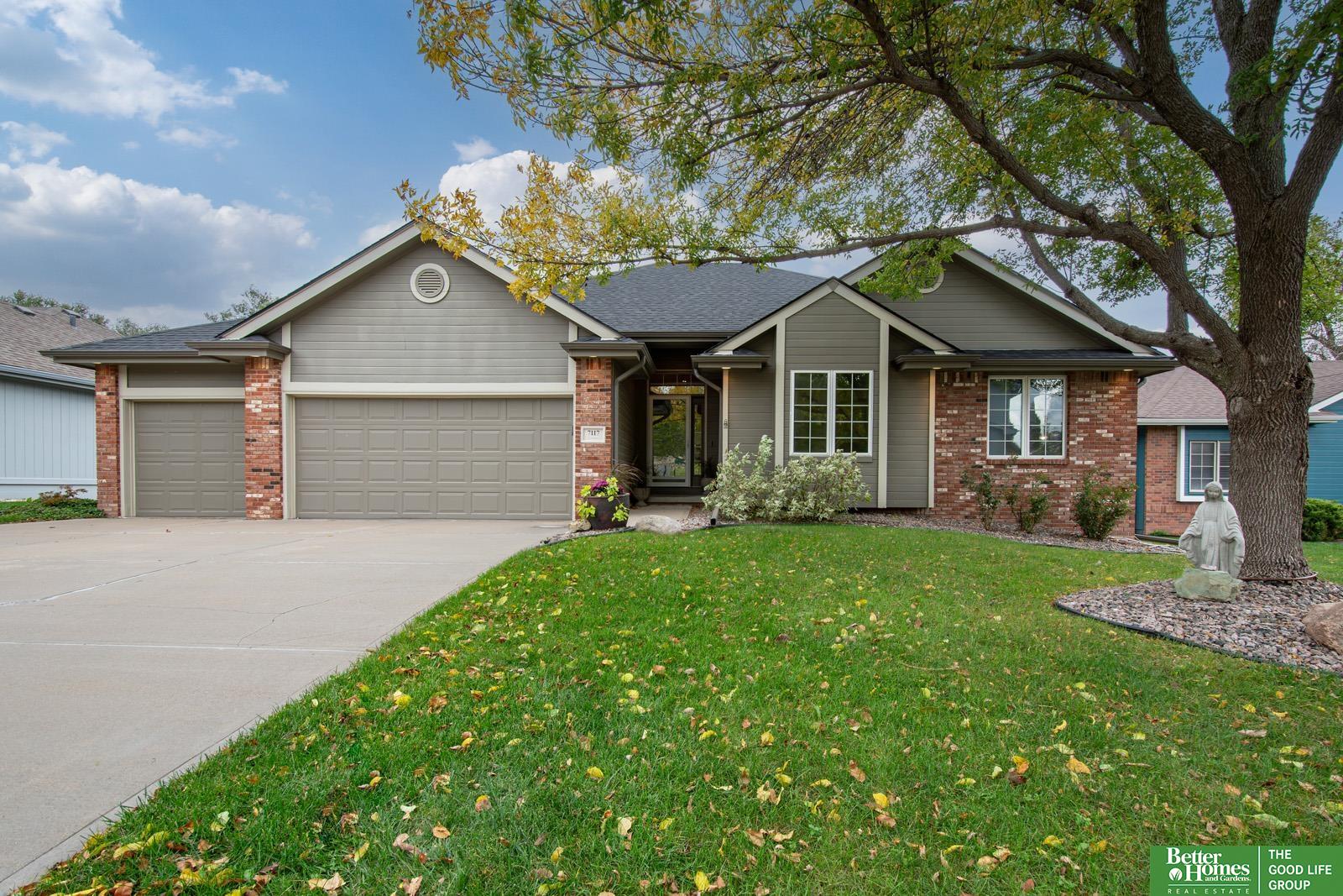 Photo of 7117 S 151 Street Omaha NE 68138