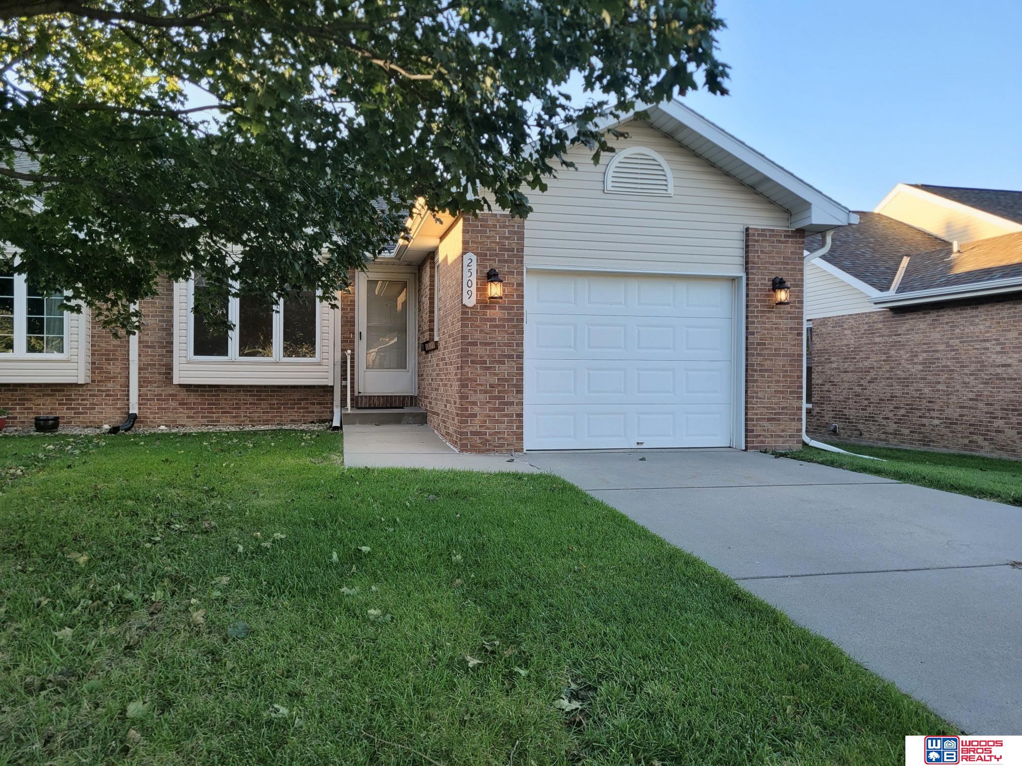 Photo of 2509 Hollyhock Circle #18 Lincoln NE 68521