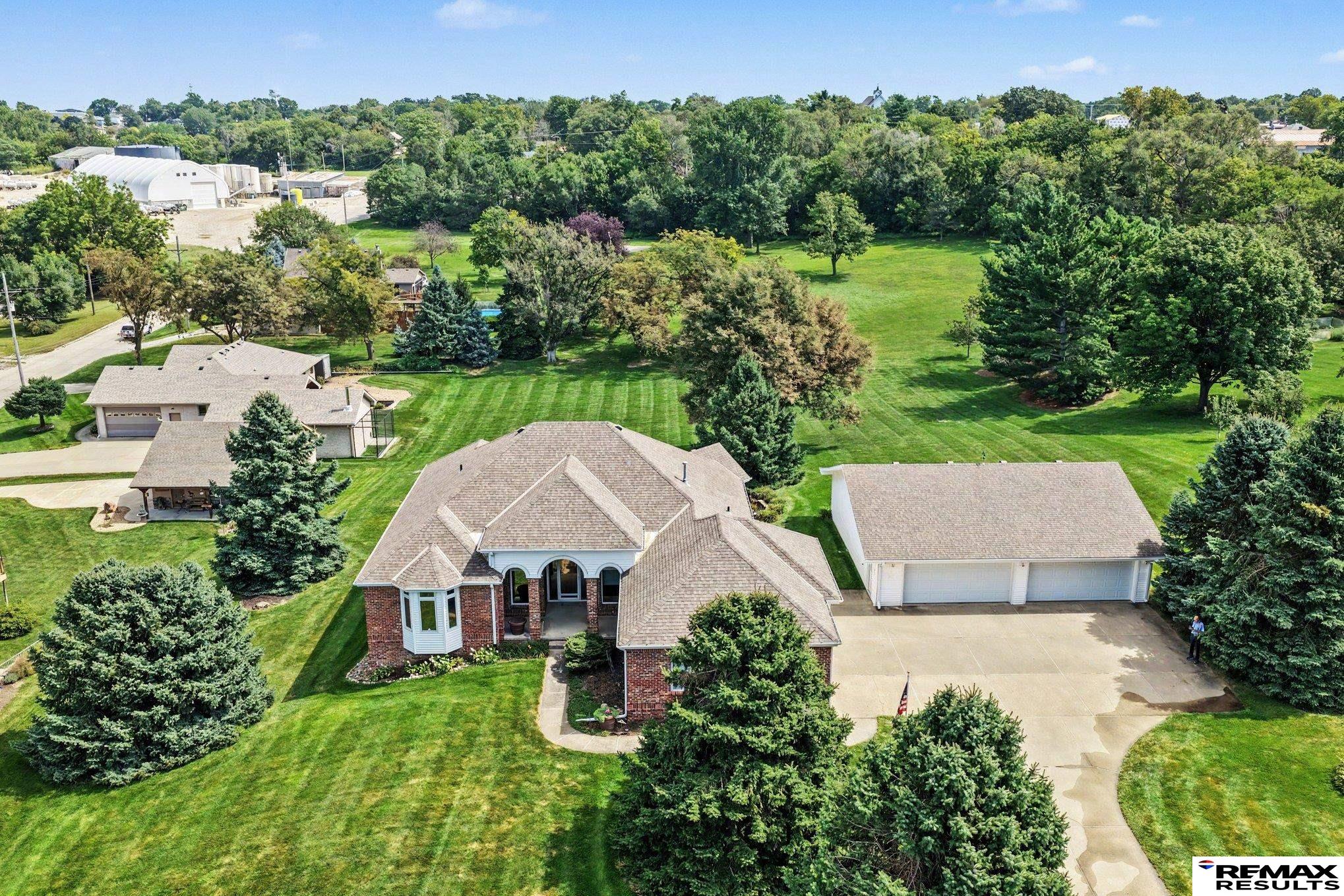 Photo of 11425 S 216th Street Gretna NE 68028